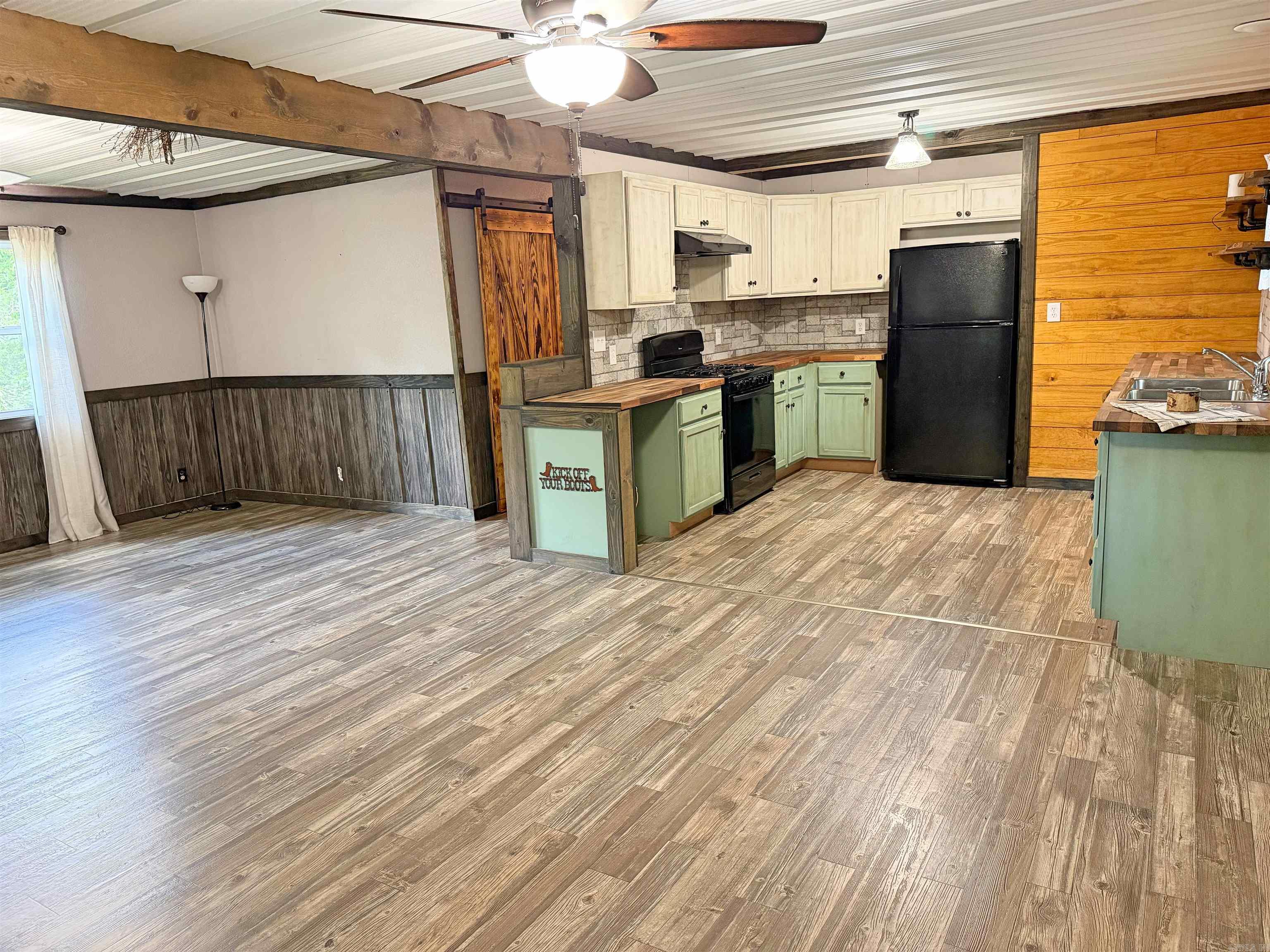 Saddle Creek - Residential