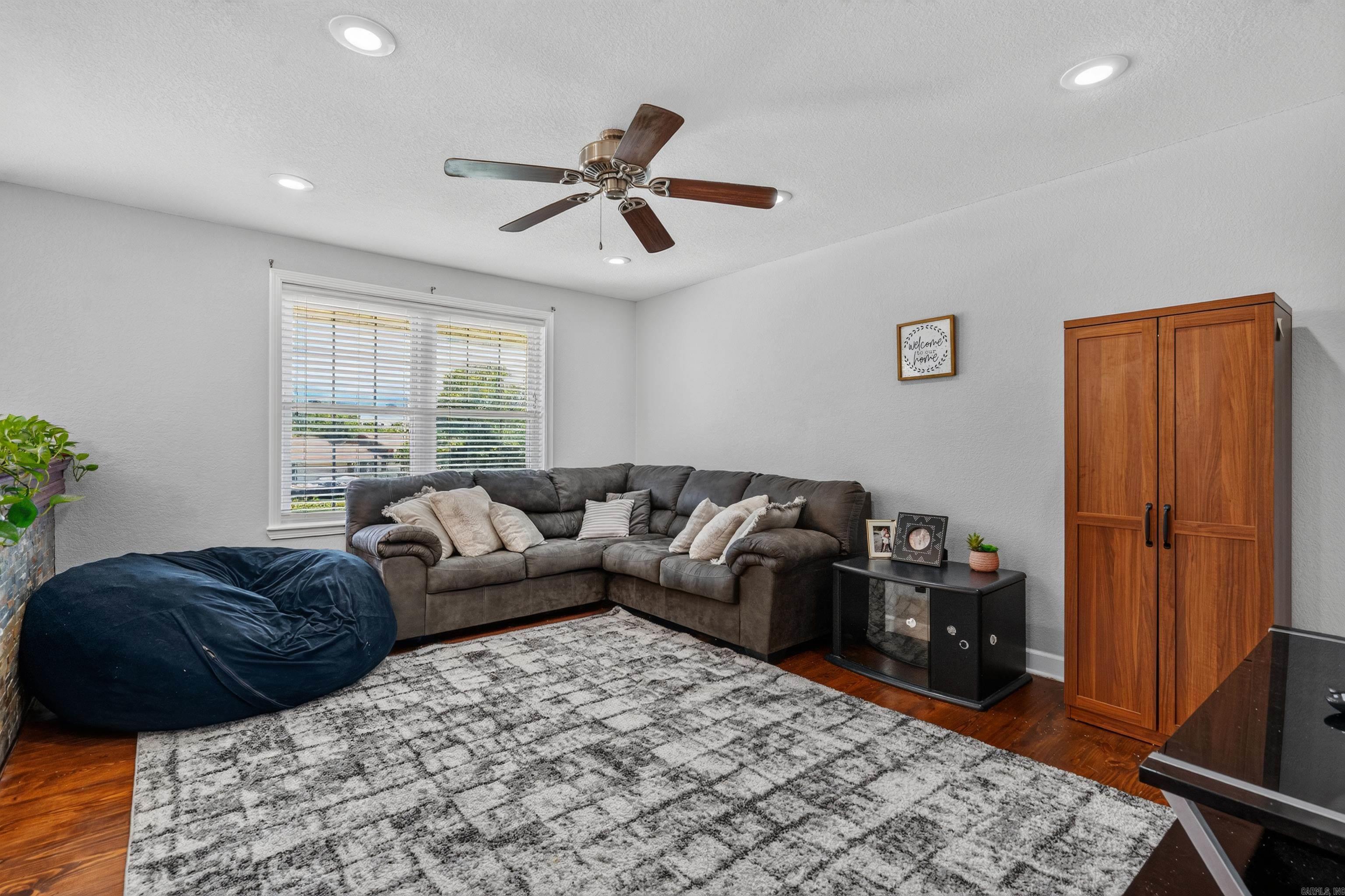 Fairwood #1 - Residential