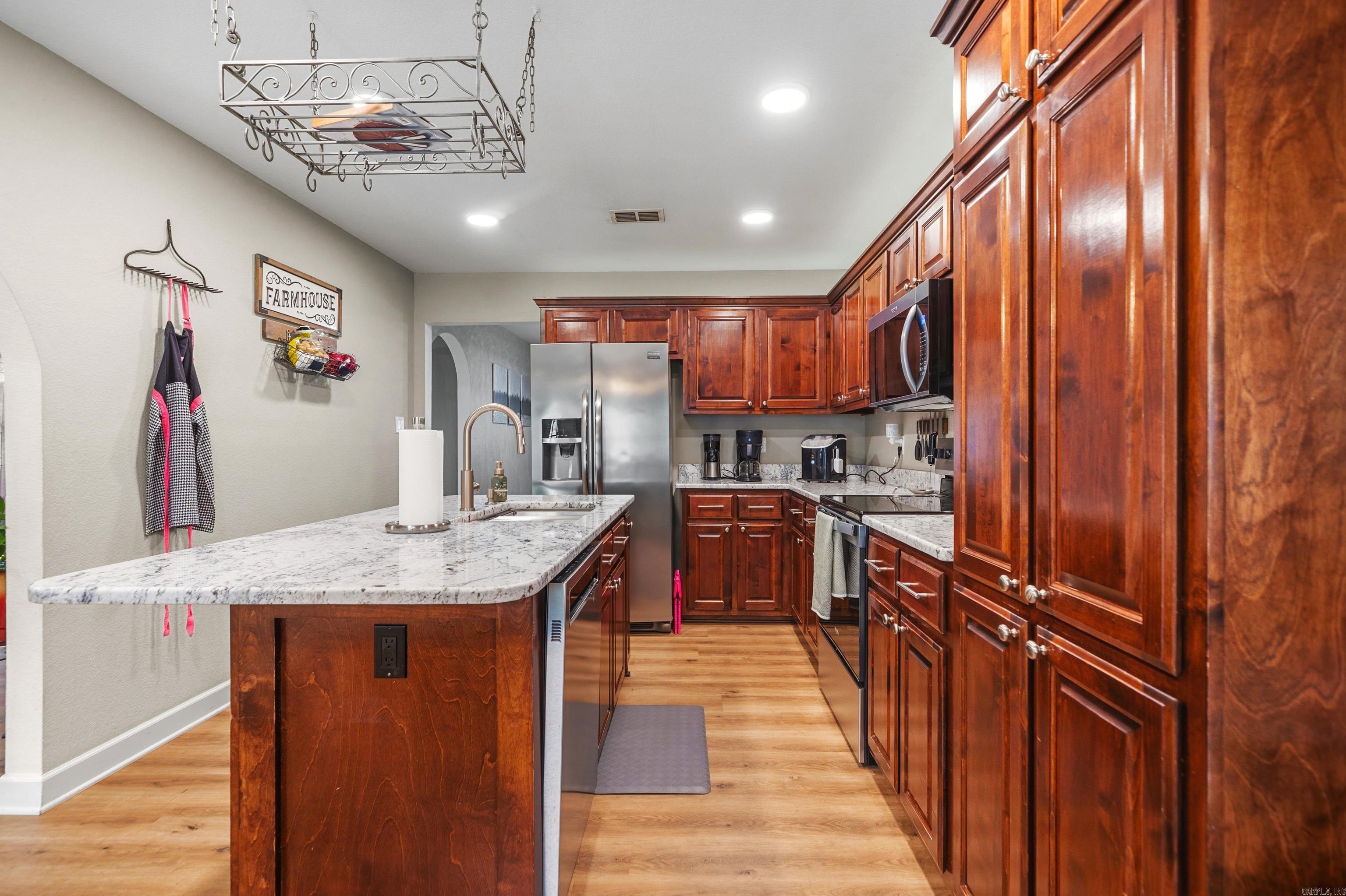 Maple Wood - Residential