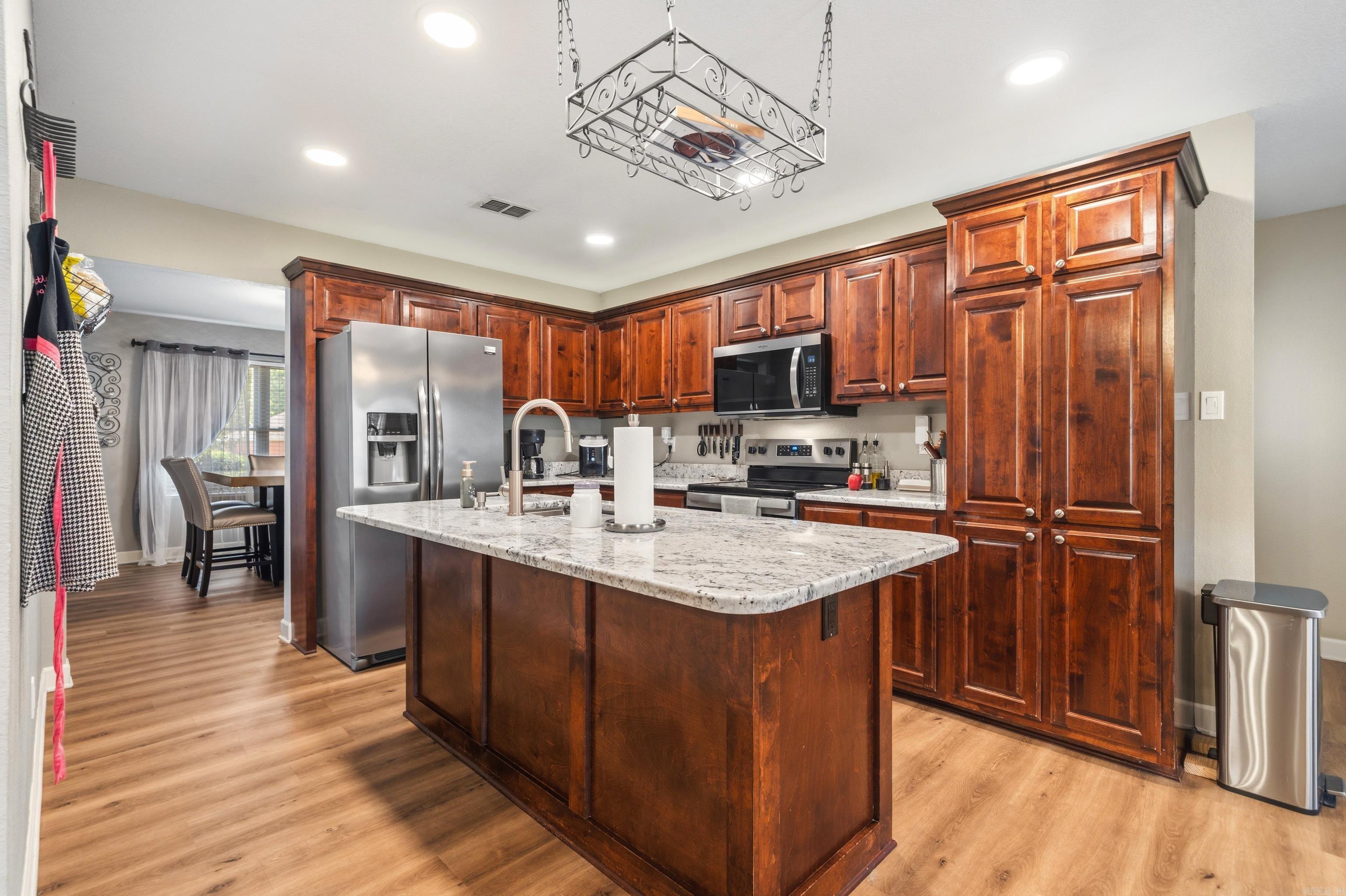 Maple Wood - Residential