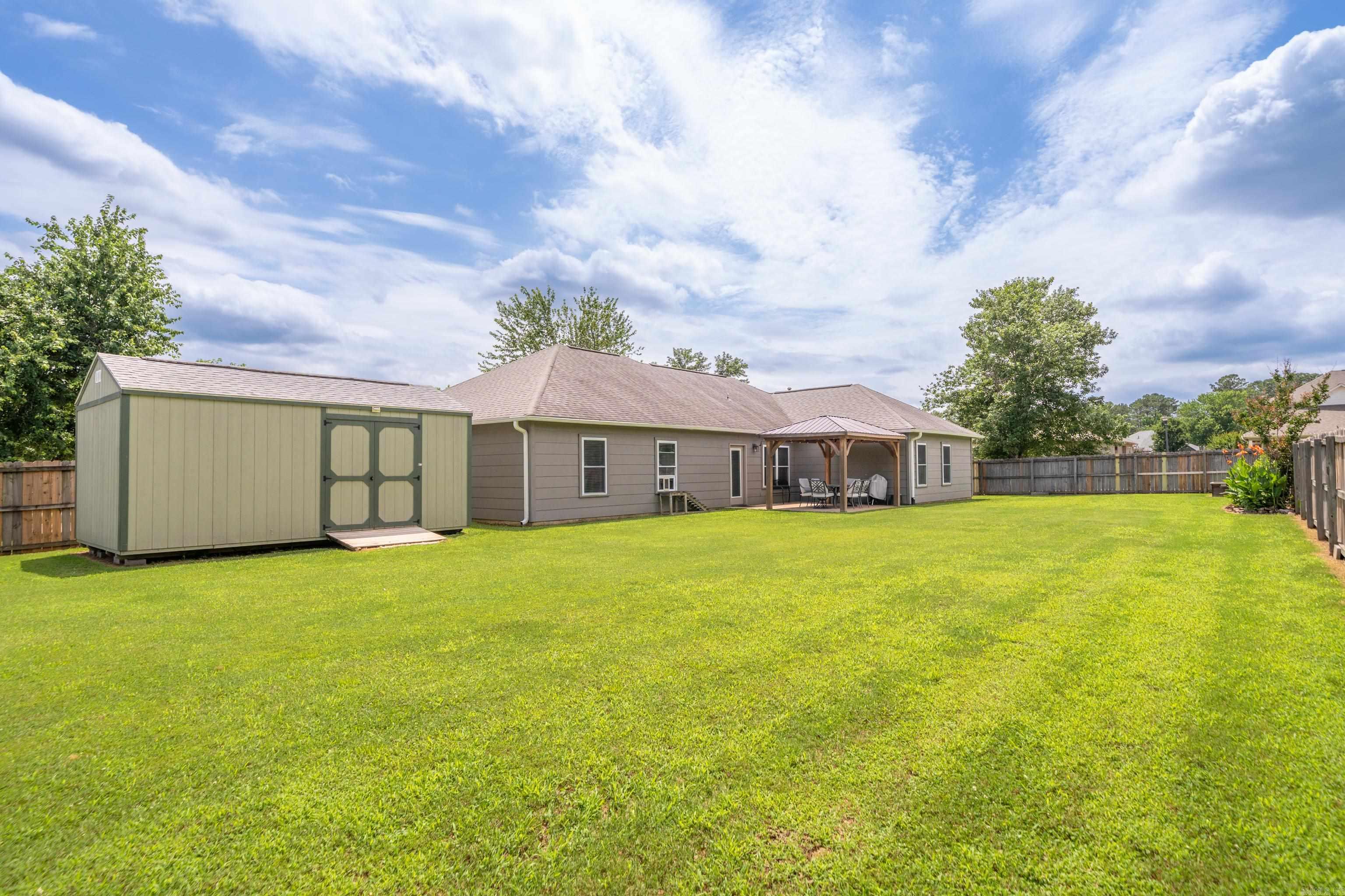 Maple Wood - Residential