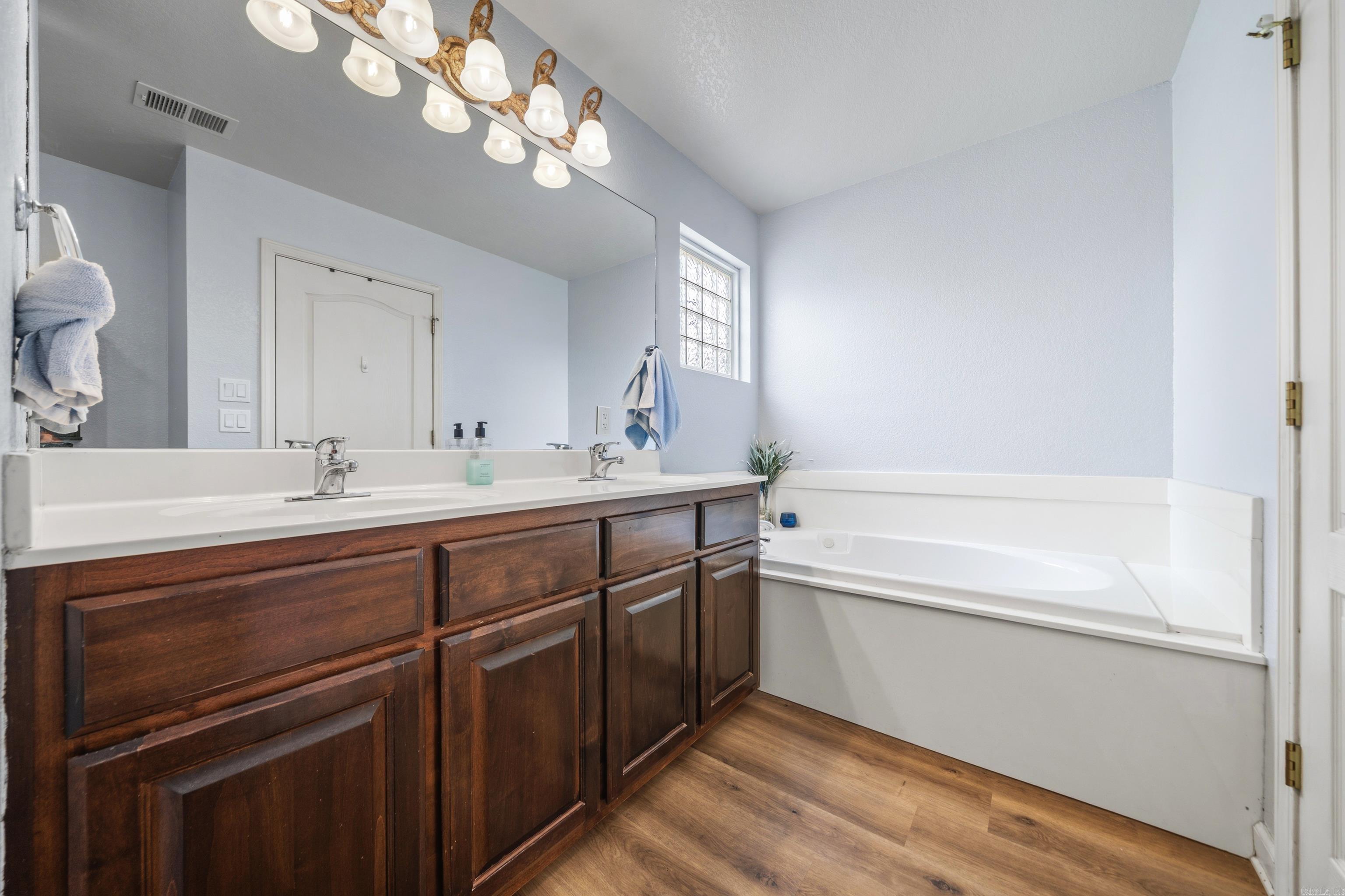 Maple Wood - Residential