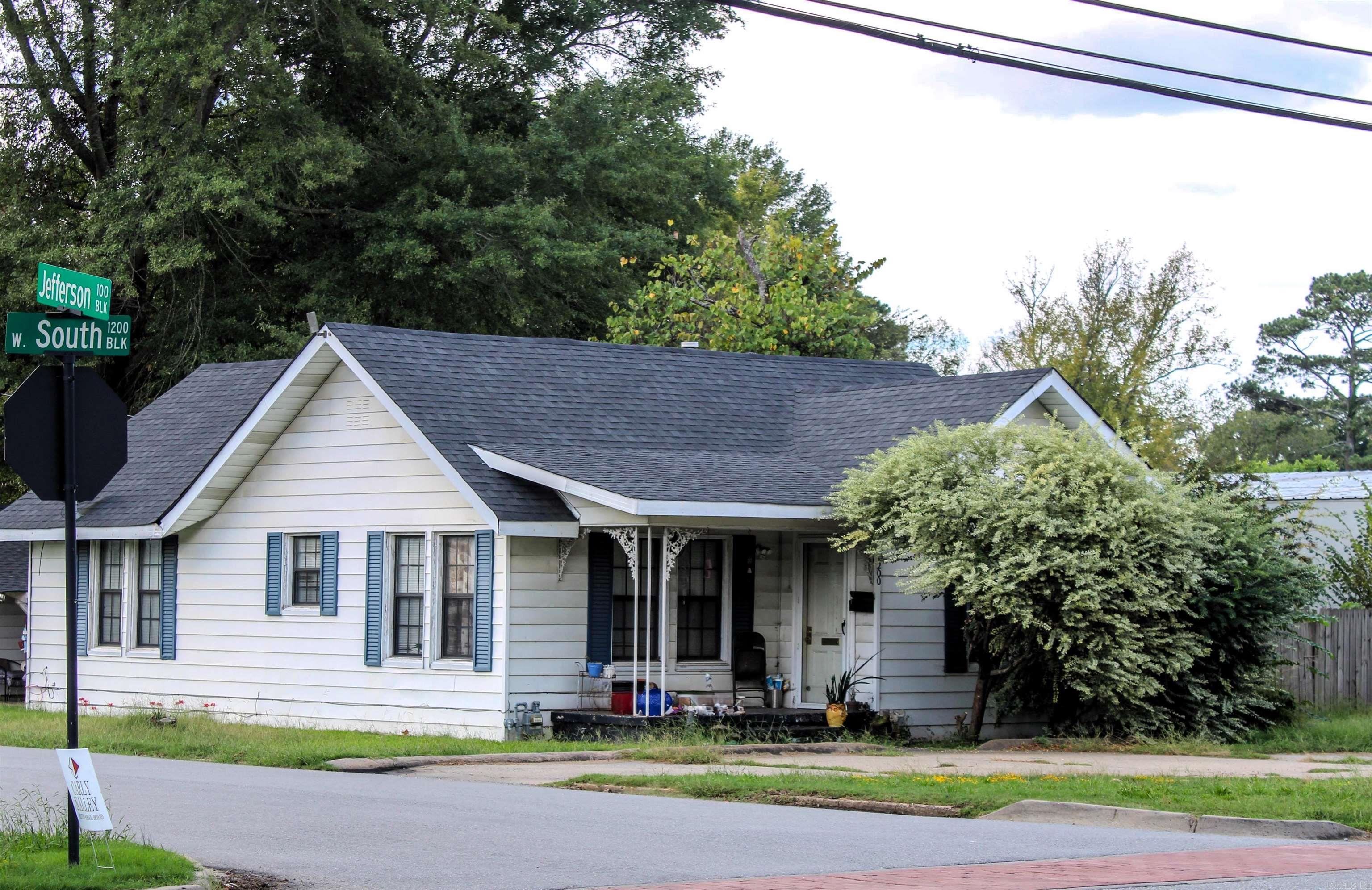 This versatile .33-acre lot on South Street offers endless possibilities with its Town Center 2 zoning, allowing for a variety of uses. Currently hosting two detached rental units, this property has the potential to be transformed into a multi-family building or repurposed for numerous commercial applications. Surrounded by thriving commercial growth, this location is ideal for investors looking to capitalize on the area’s increasing development. Whether you're interested in residential rentals, multi-family opportunities, or commercial ventures, this property provides the flexibility to make your vision a reality. Don’t miss out on this exceptional opportunity in a rapidly growing area!