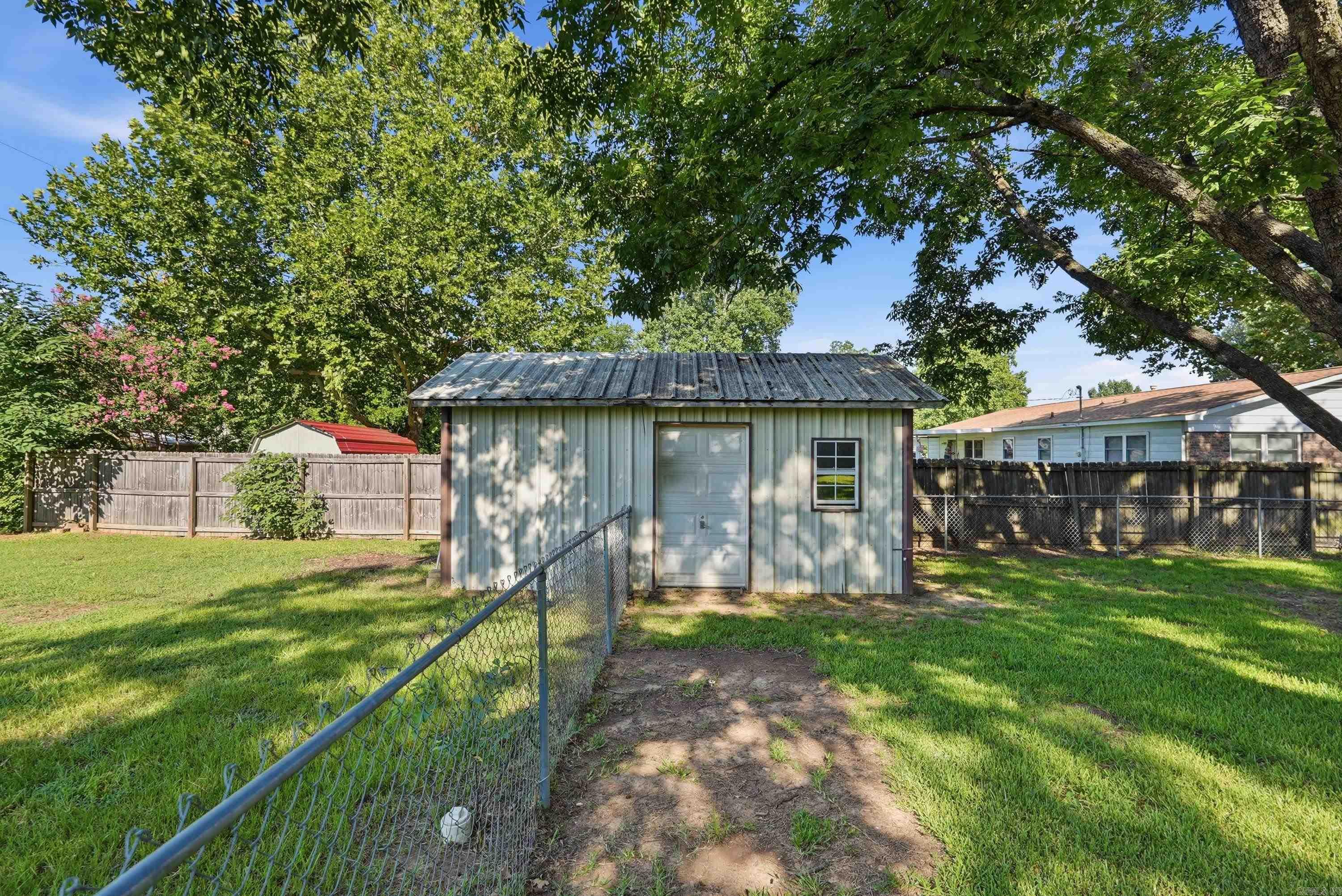 MORDEN - Residential
