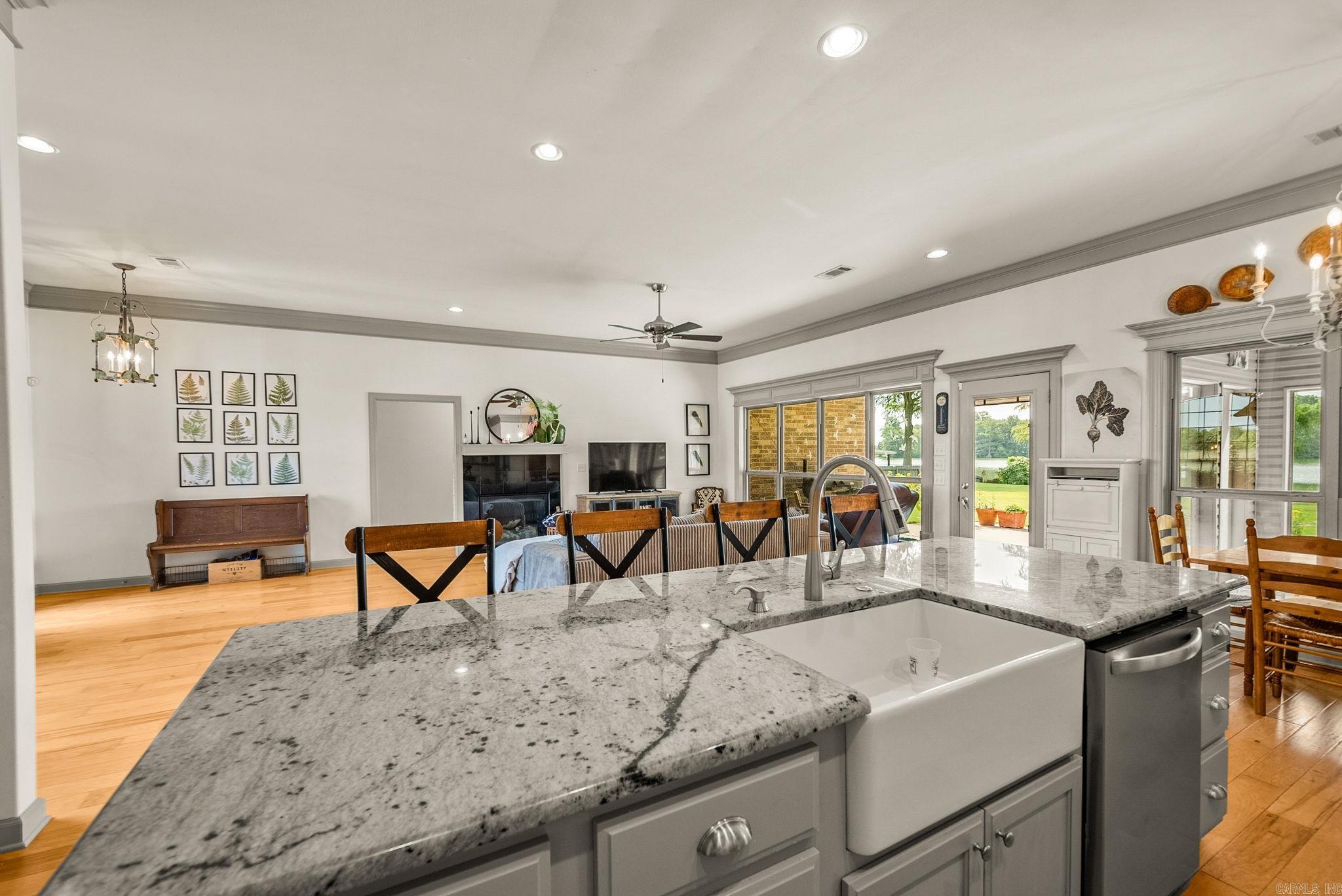 MOUND LAKE ADDITION - Residential