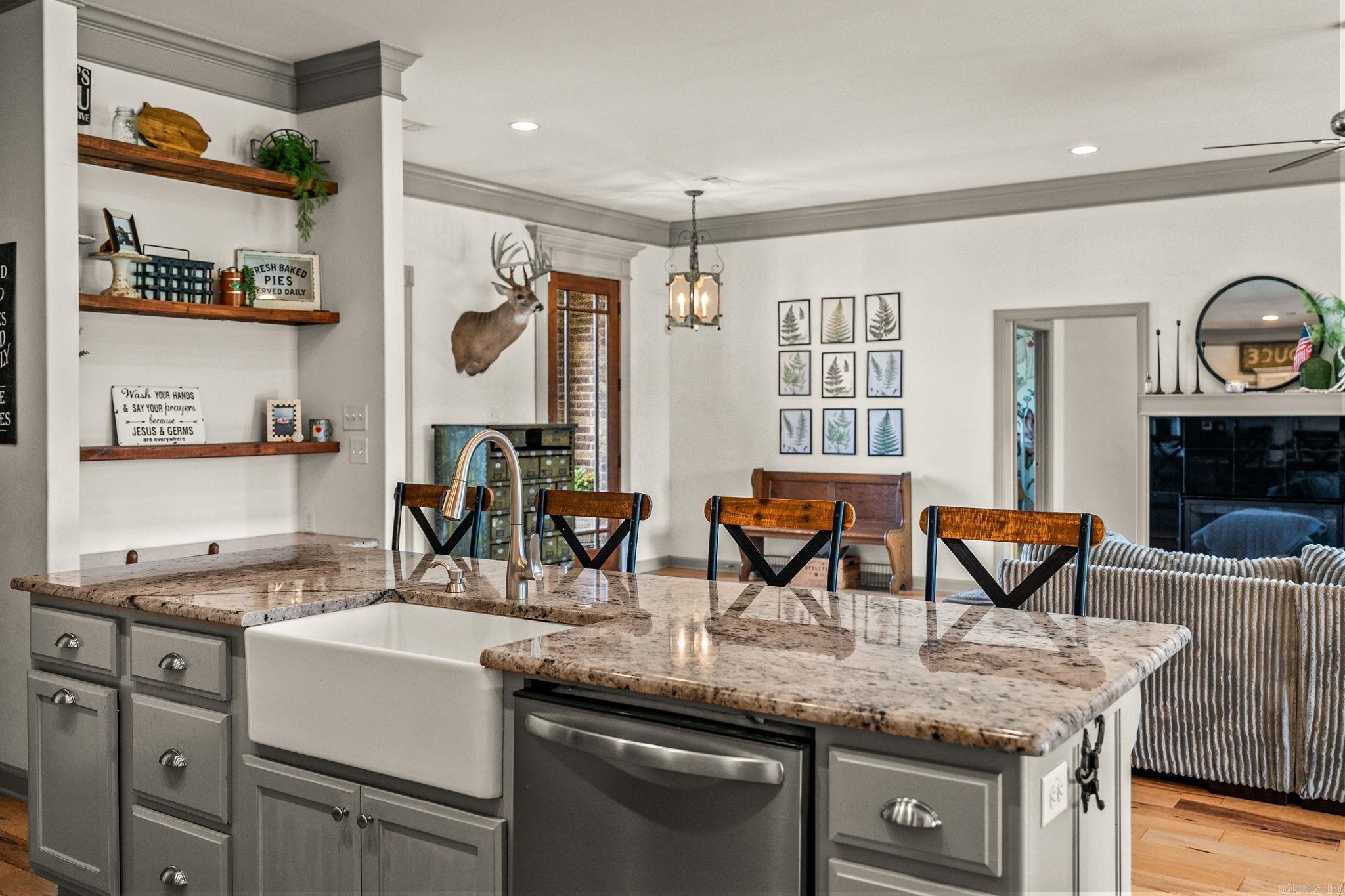 MOUND LAKE ADDITION - Residential