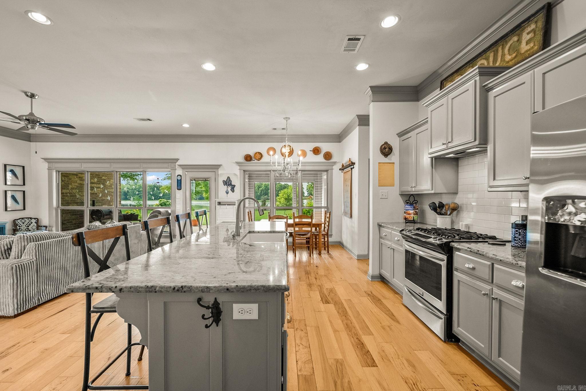 MOUND LAKE ADDITION - Residential