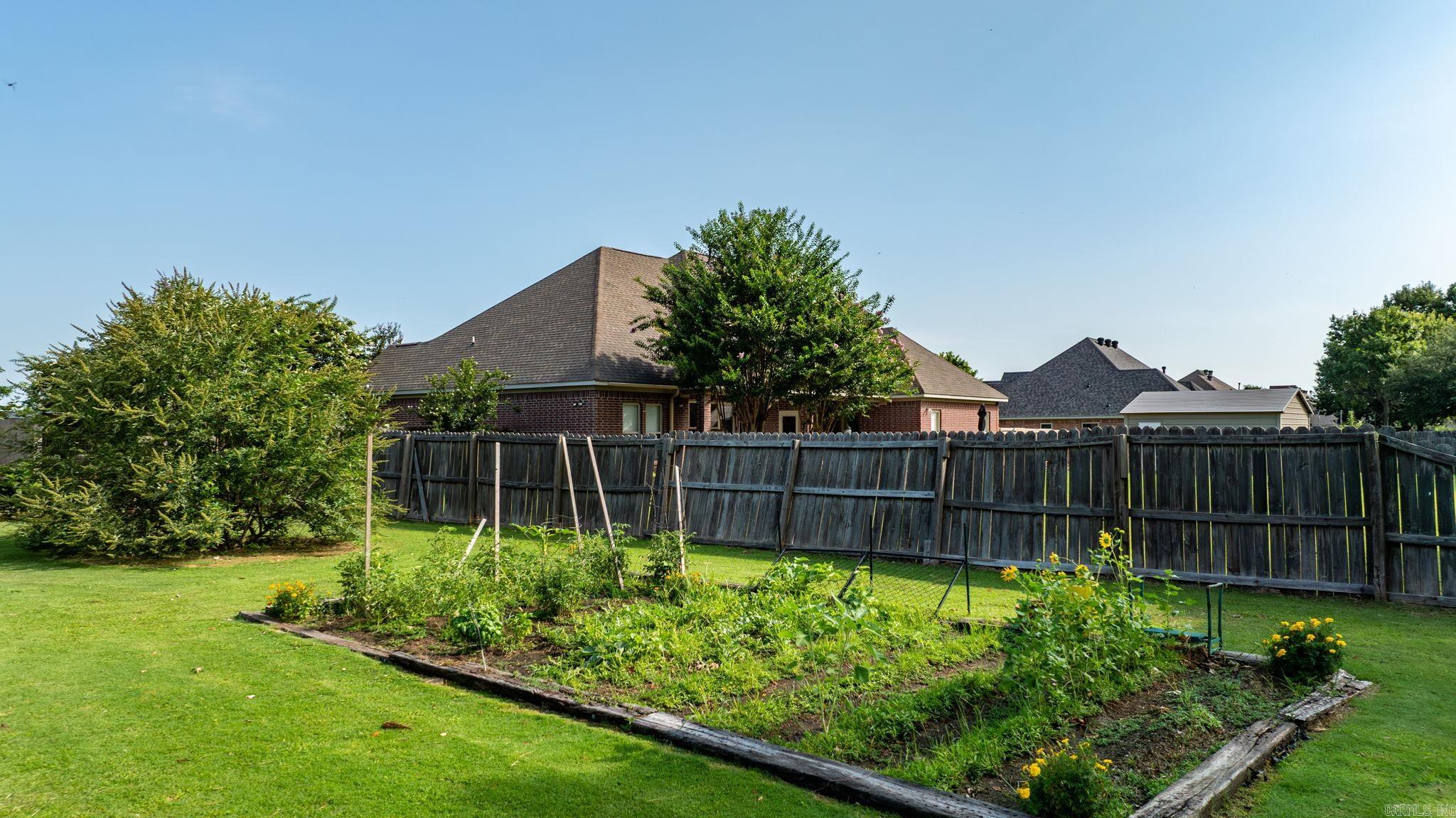 MOUND LAKE ADDITION - Residential
