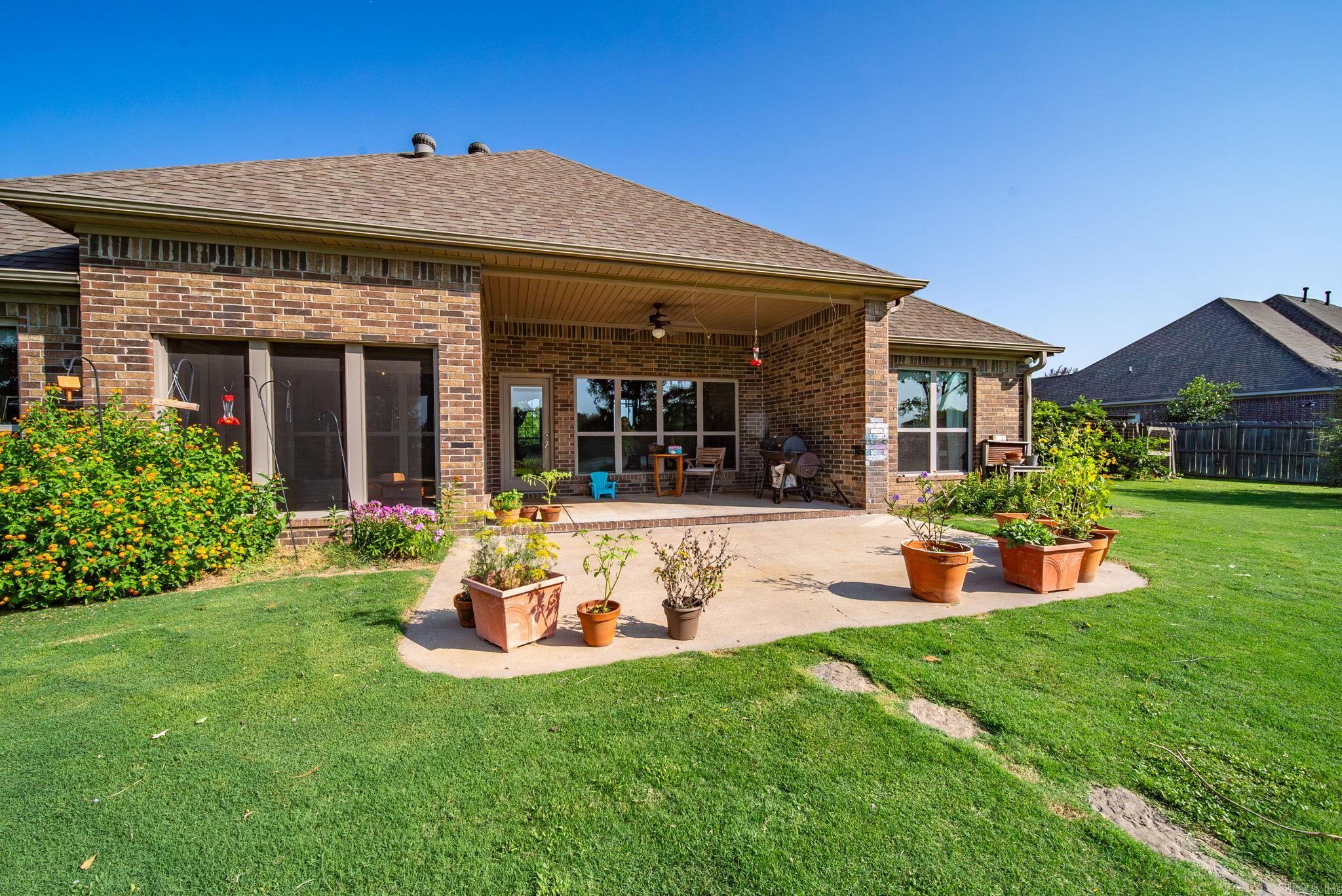 MOUND LAKE ADDITION - Residential