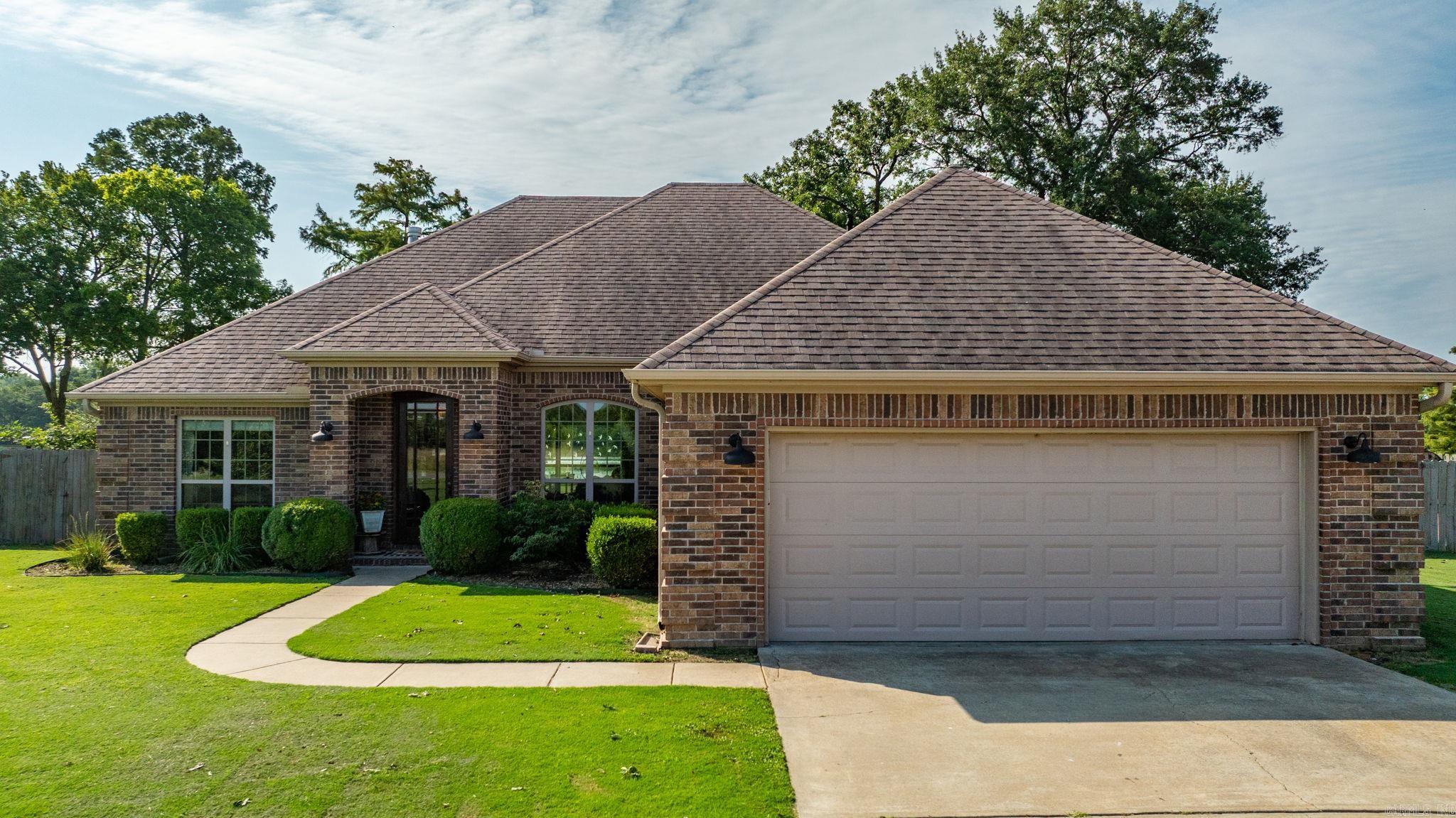 MOUND LAKE ADDITION - Residential