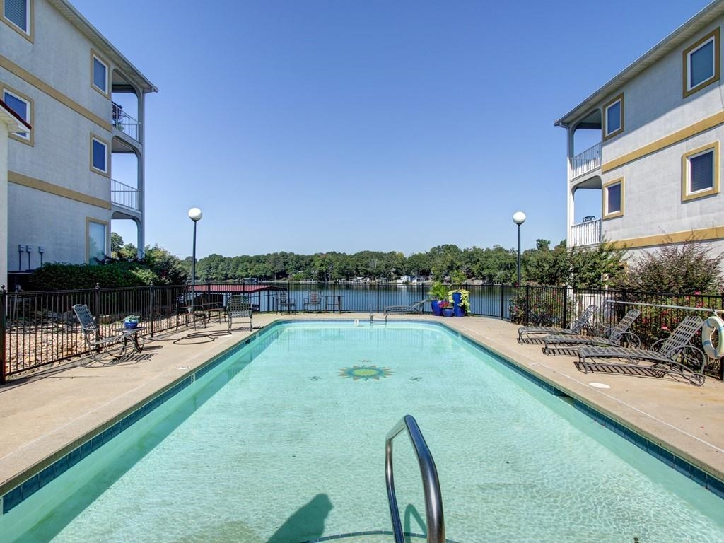 Paradise Bay Condos - Residential