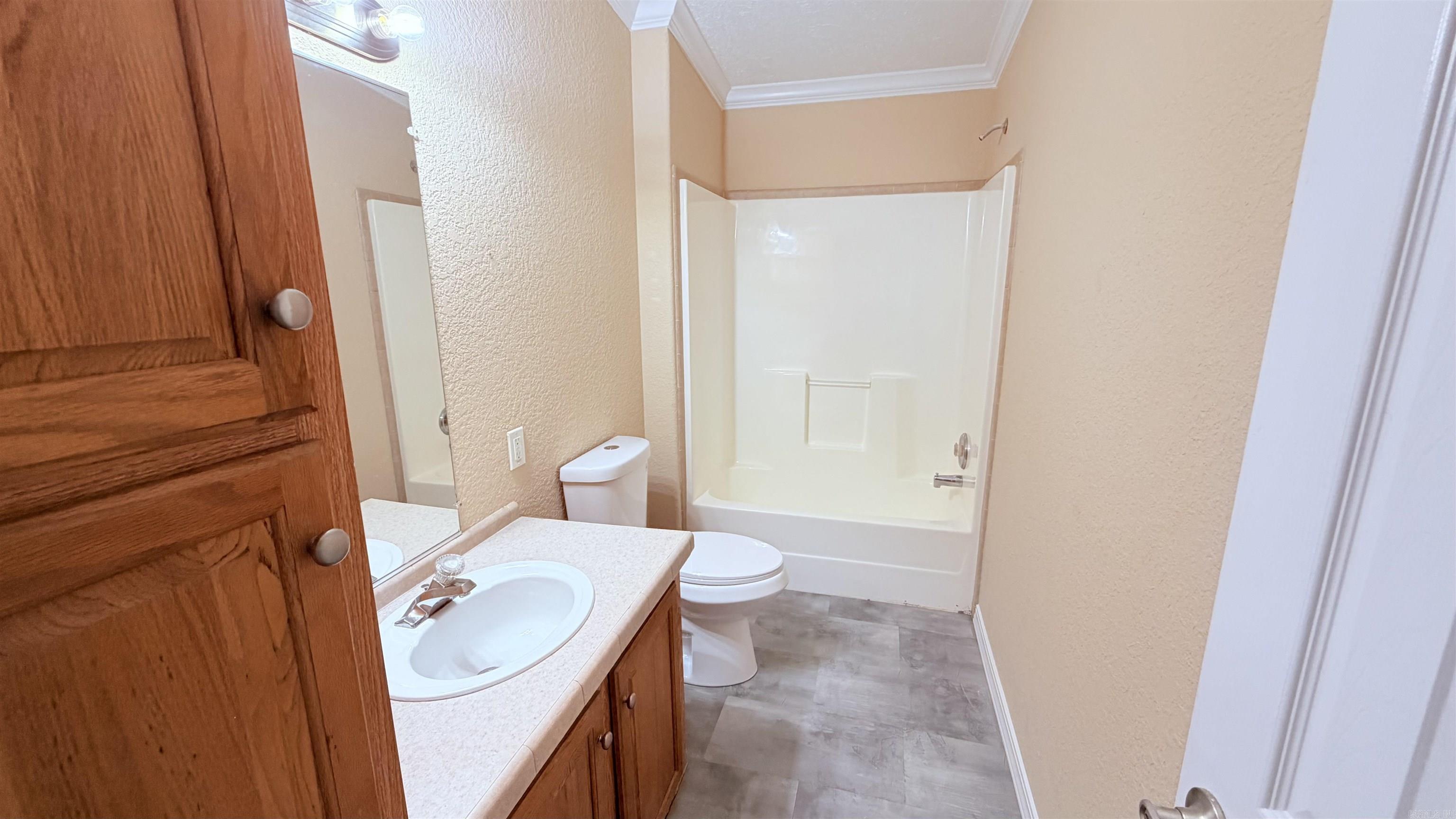 RIVERSIDE HILLS PH 1 - Residential