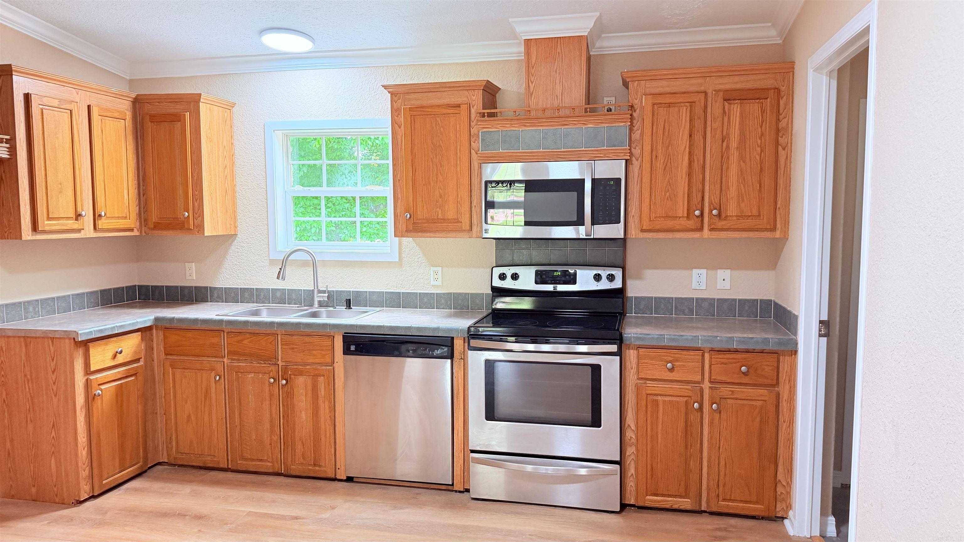 RIVERSIDE HILLS PH 1 - Residential