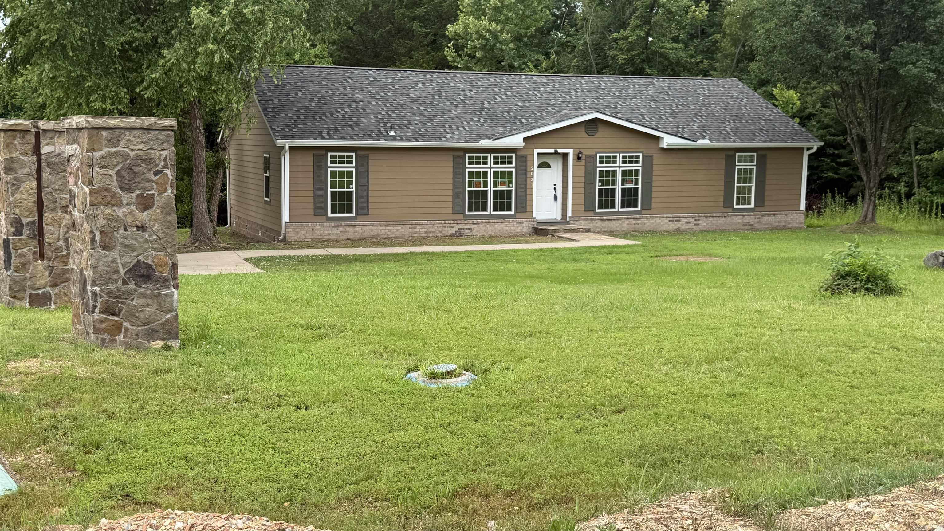 RIVERSIDE HILLS PH 1 - Residential
