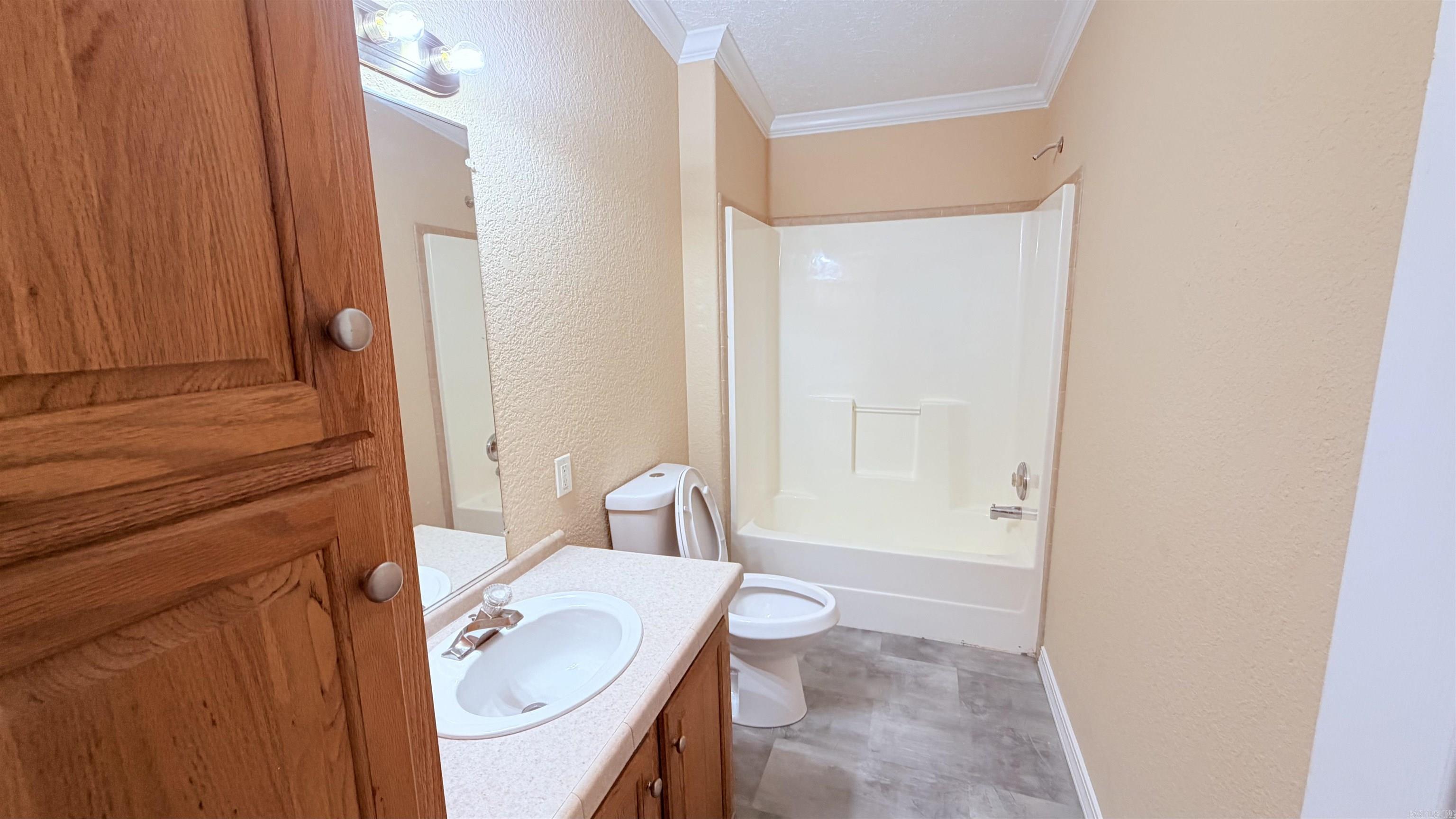 RIVERSIDE HILLS PH 1 - Residential