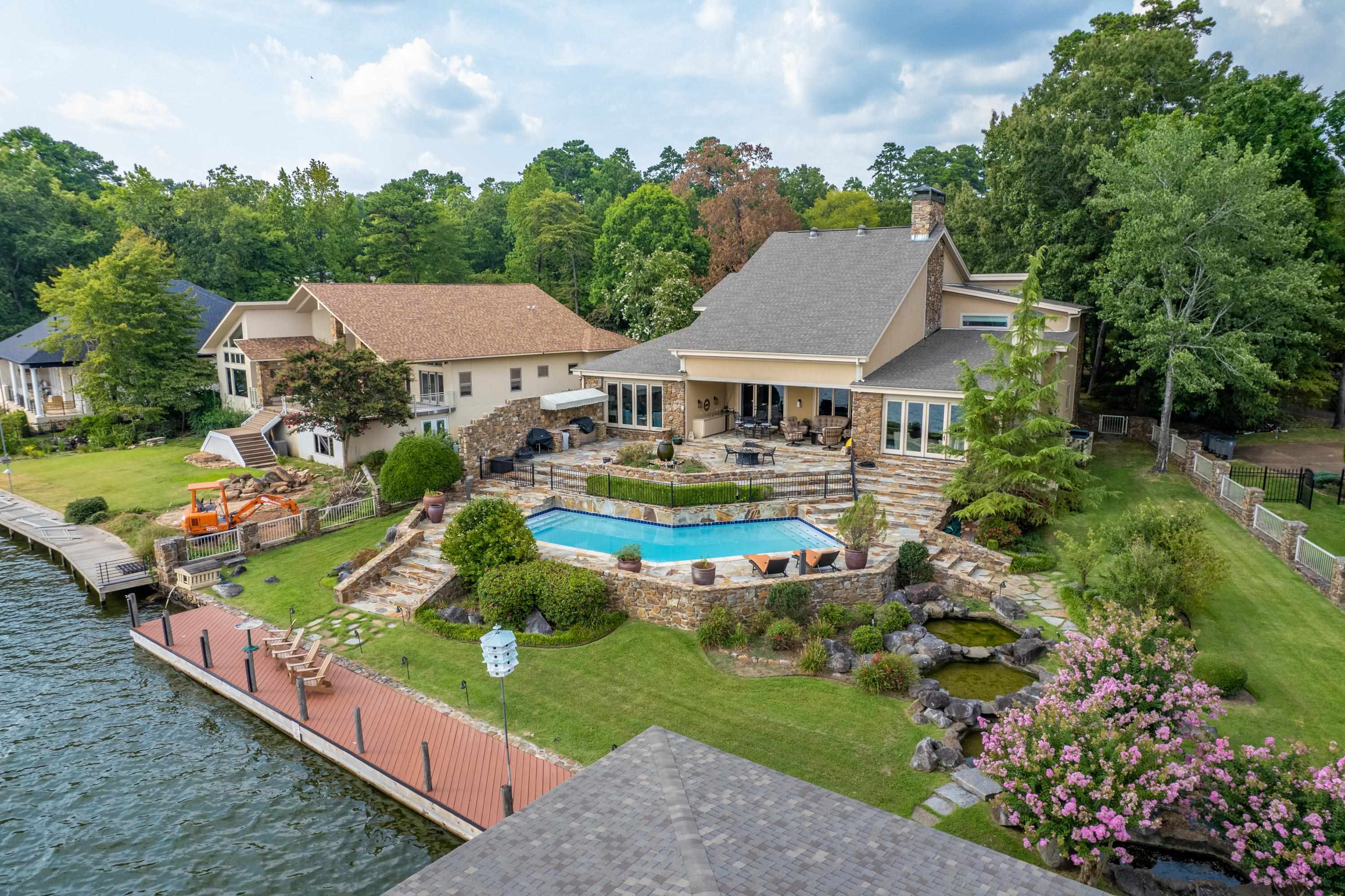 Camelot - Residential