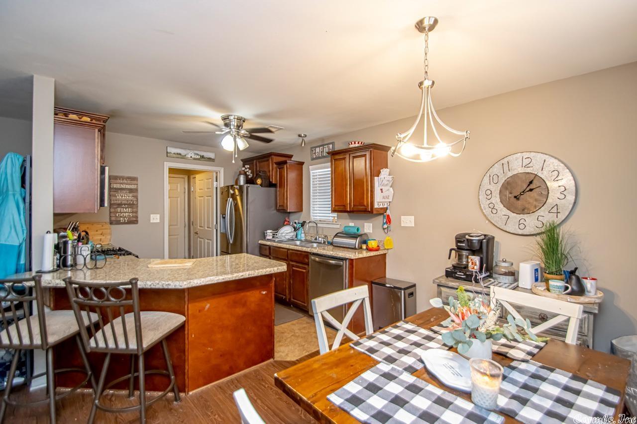 VALLEY VIEW - Residential