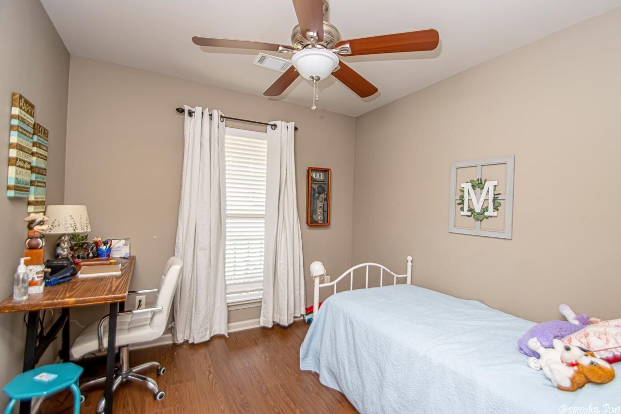 VALLEY VIEW - Residential