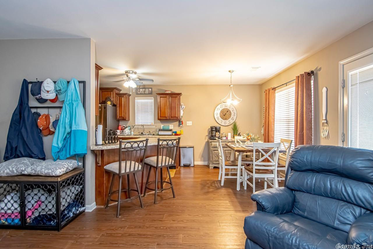 VALLEY VIEW - Residential