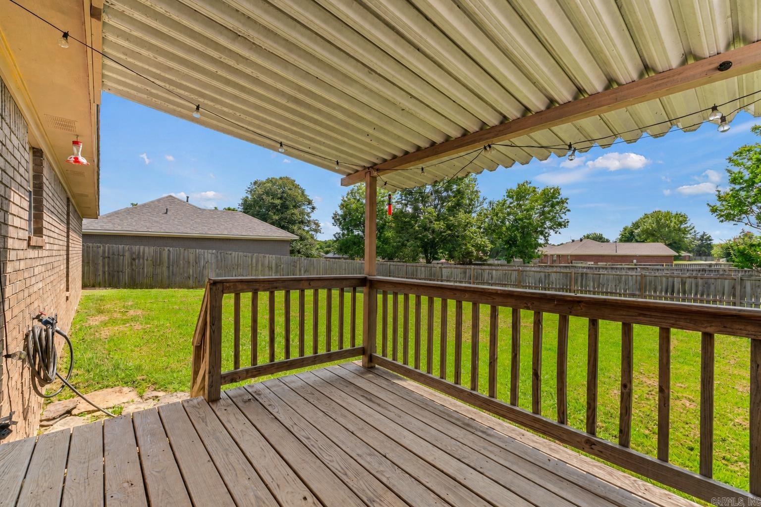 HUNTERS COVE - Residential