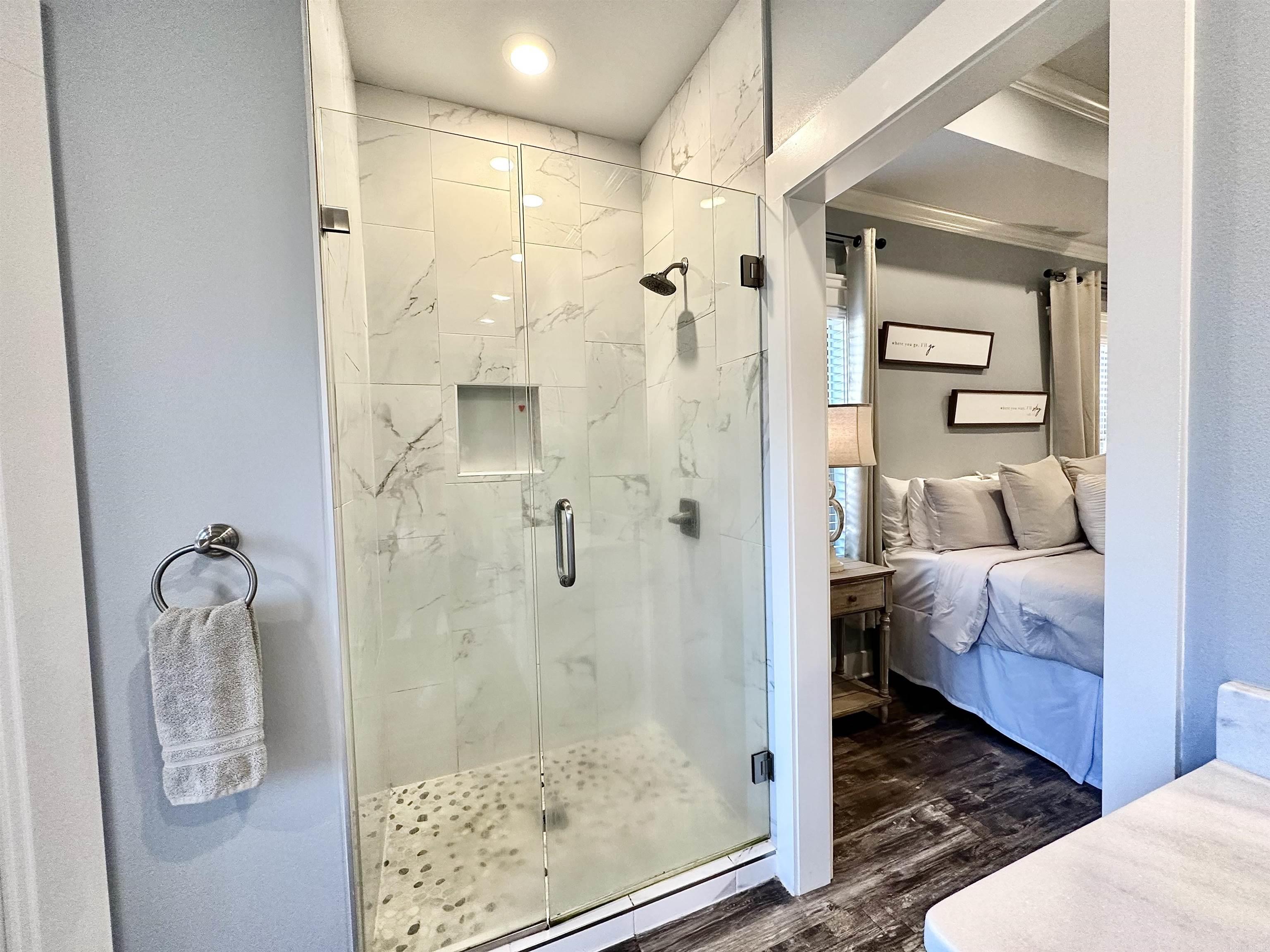 LEGACY POINTE - Residential