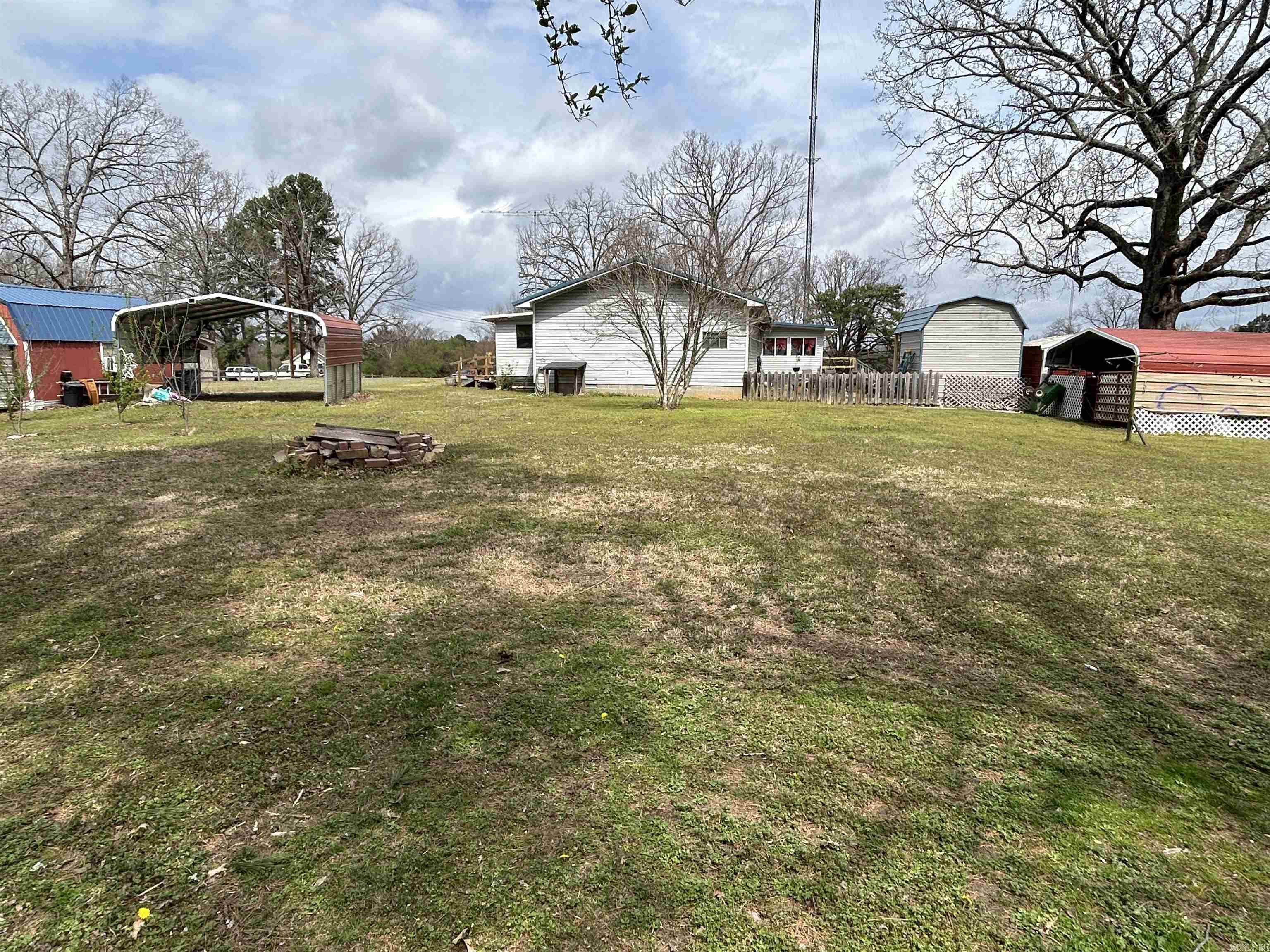 THORNBURG - Residential