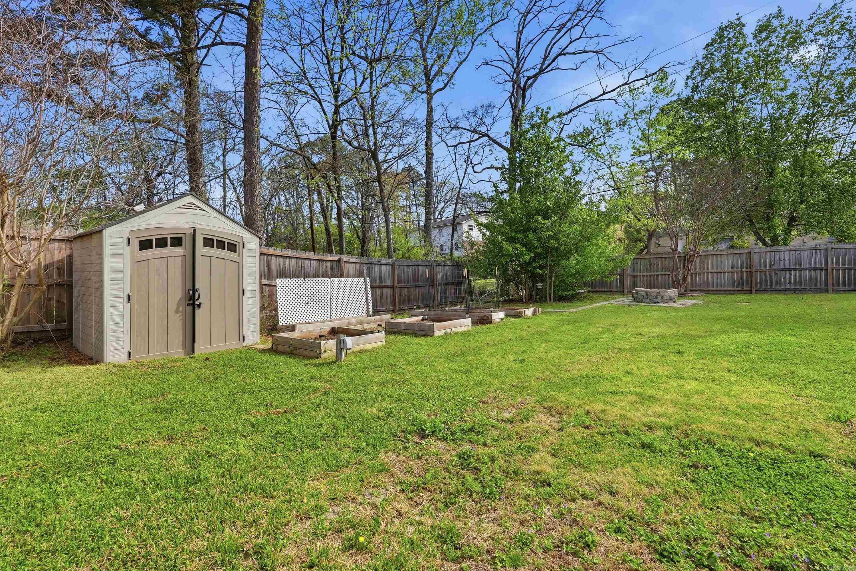 BIRCHWOOD - Residential