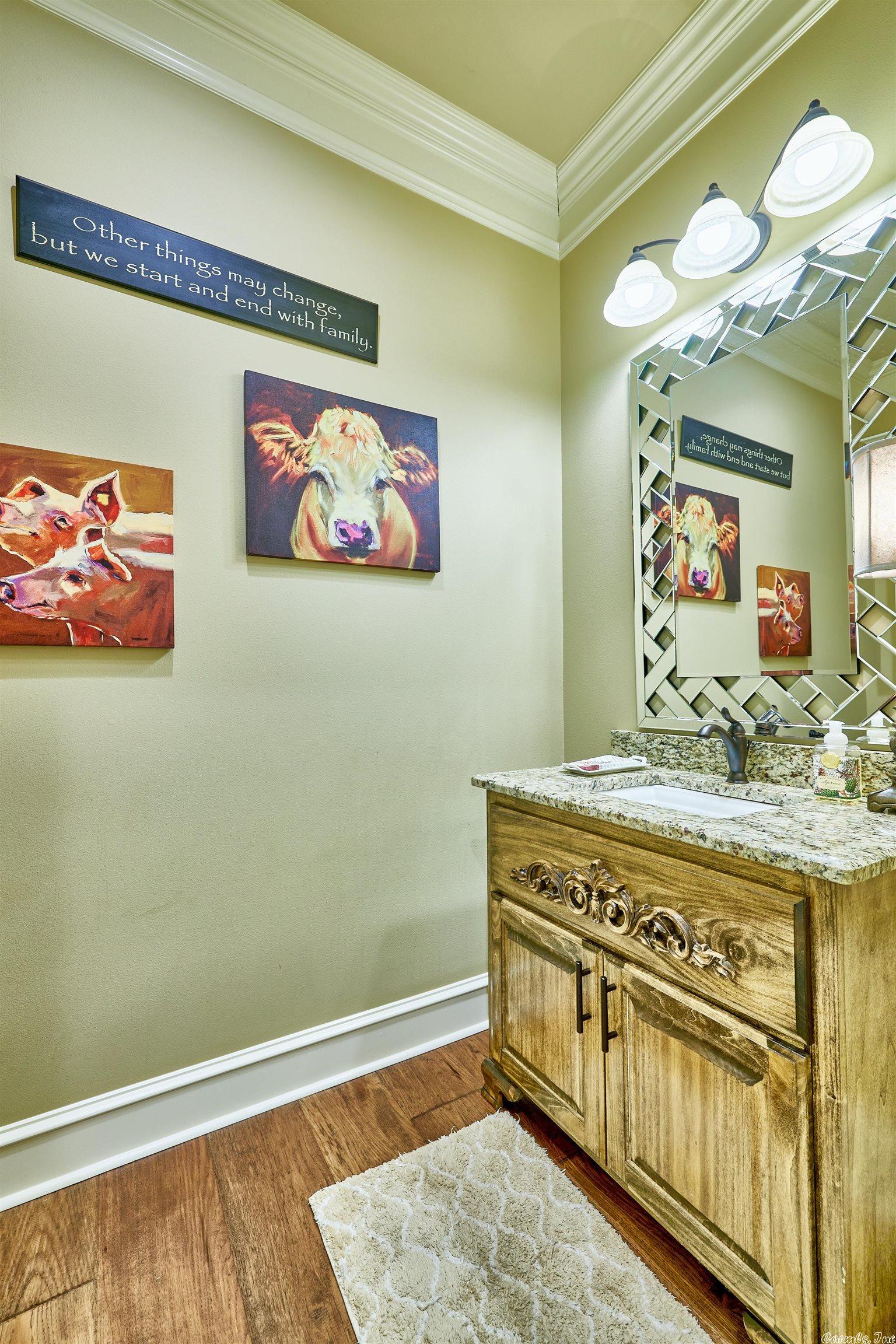 ARLINGTON PARK - Residential