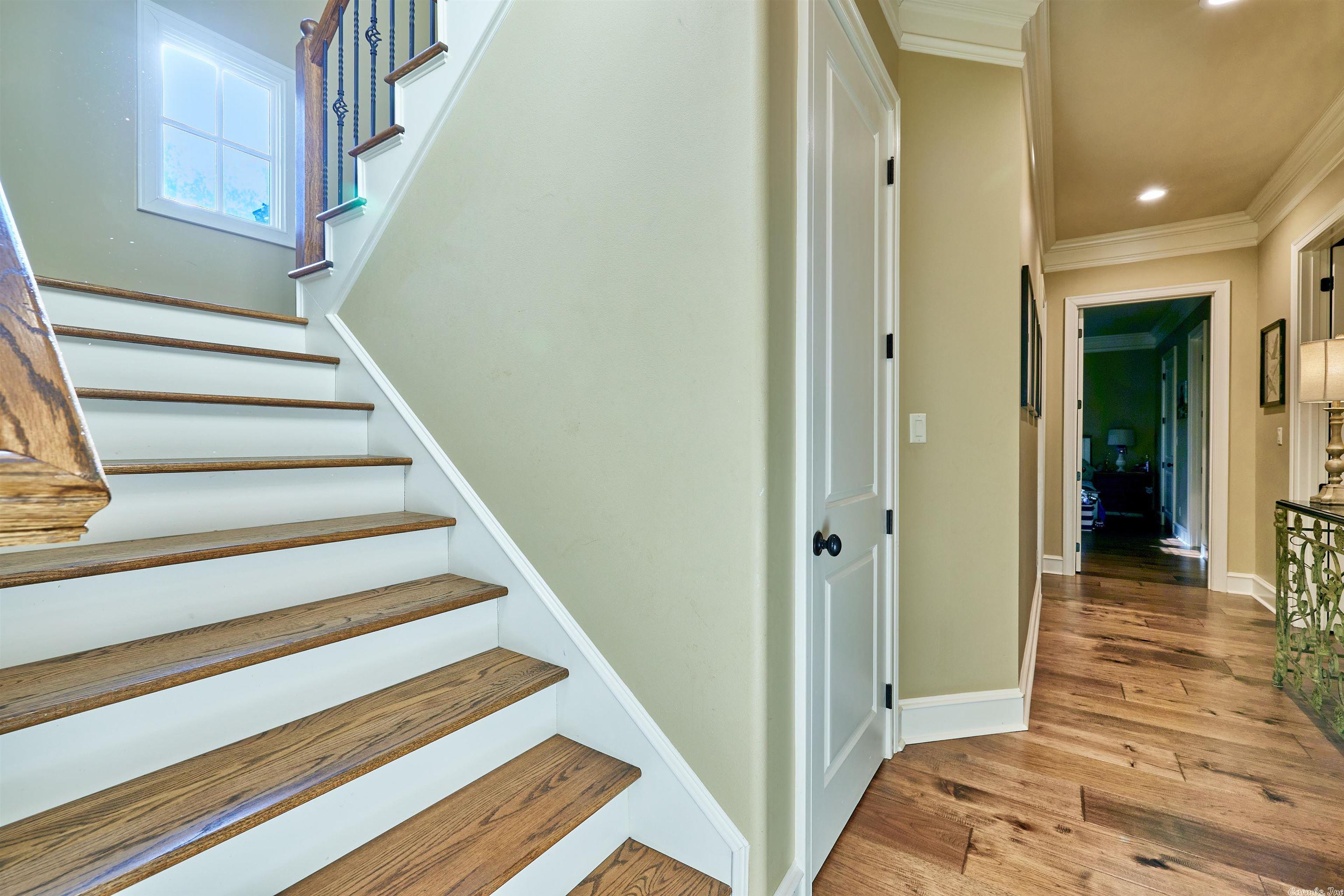ARLINGTON PARK - Residential