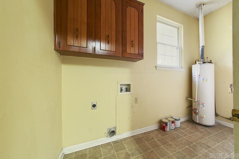 MARYLAND MANOR - Residential