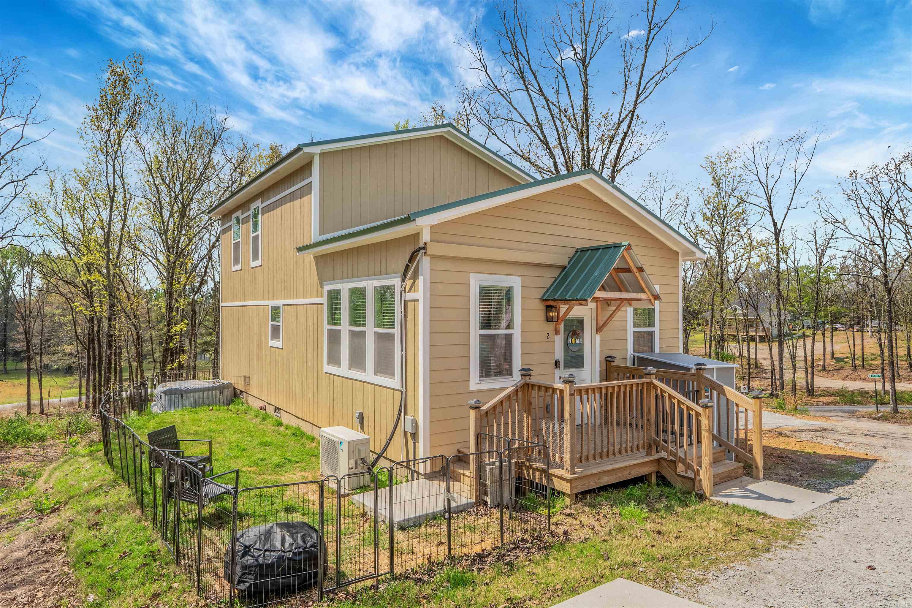 Metes & Bounds - Residential Income