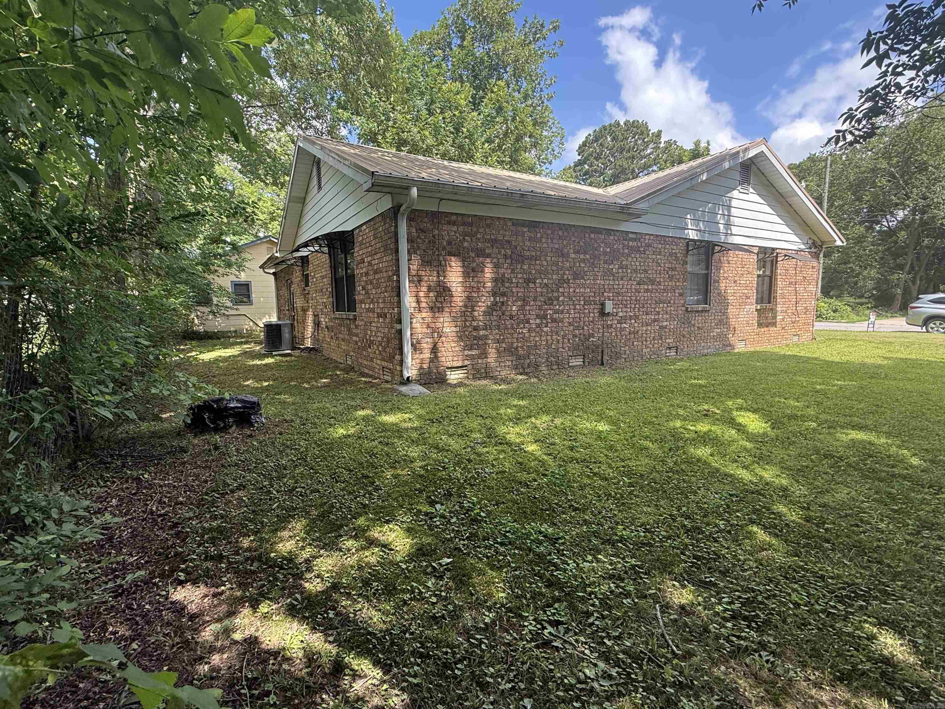 JONES ADD (SEARCY) - Residential