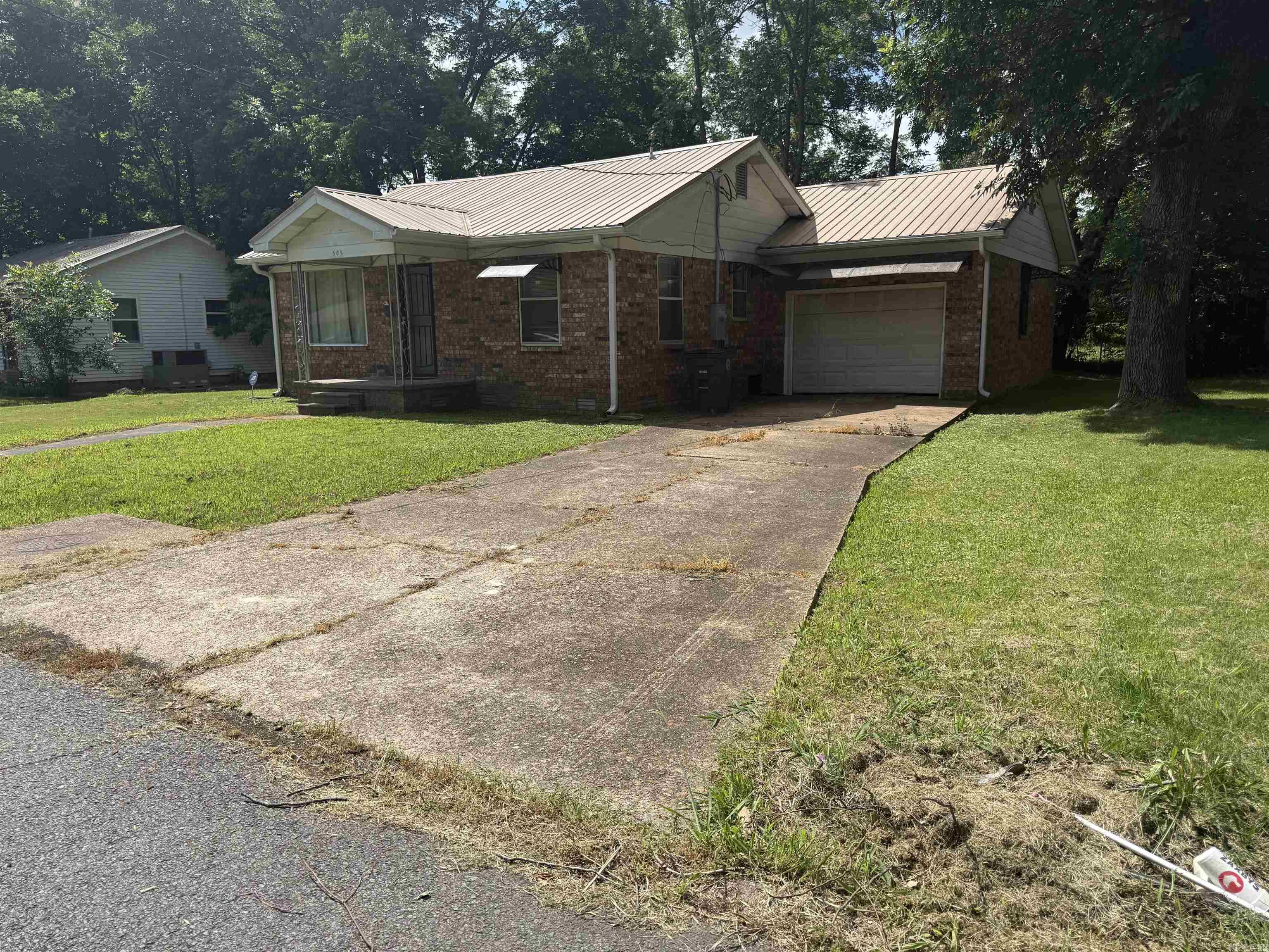 JONES ADD (SEARCY) - Residential