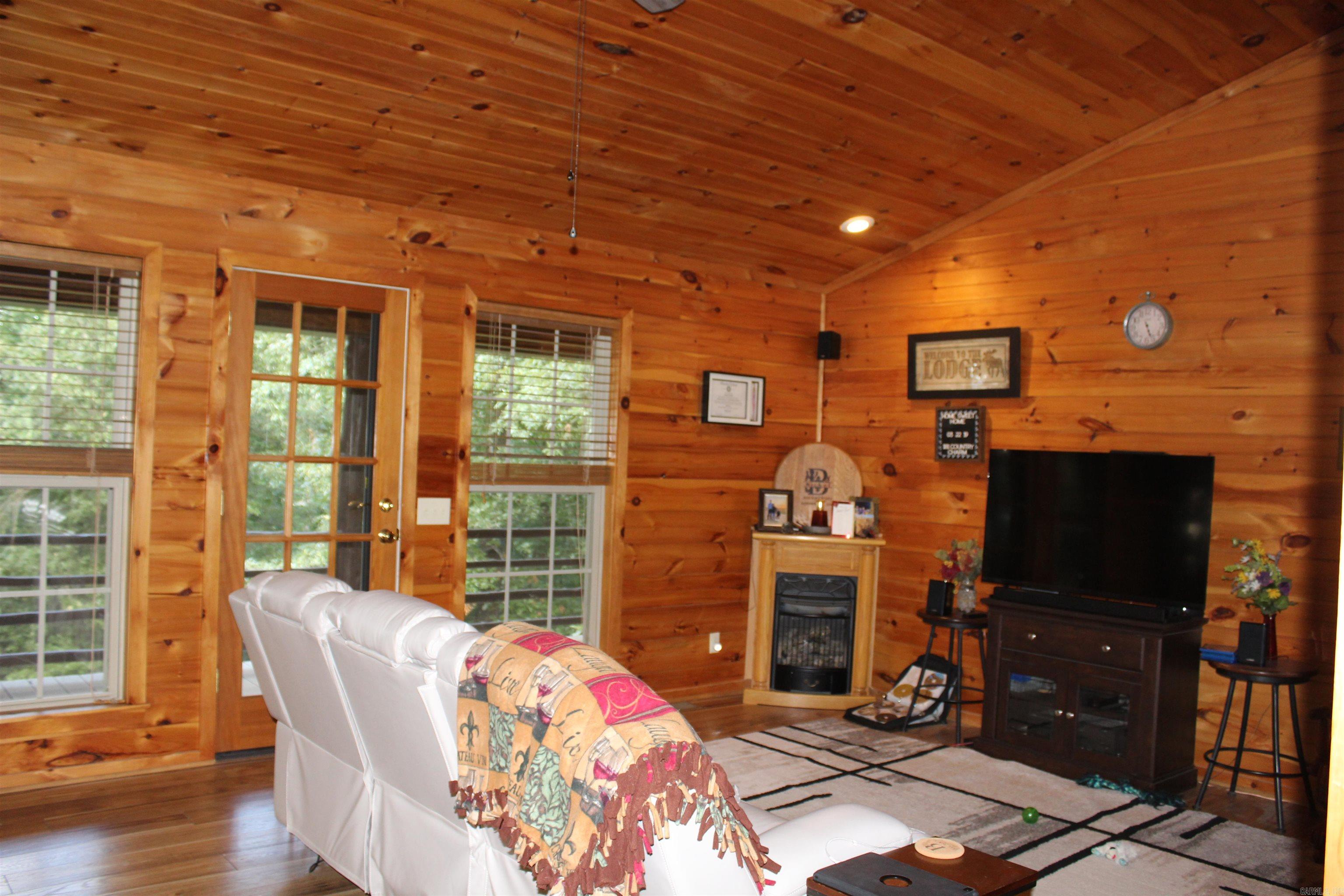 RIDGEVIEW SOUTH - Residential