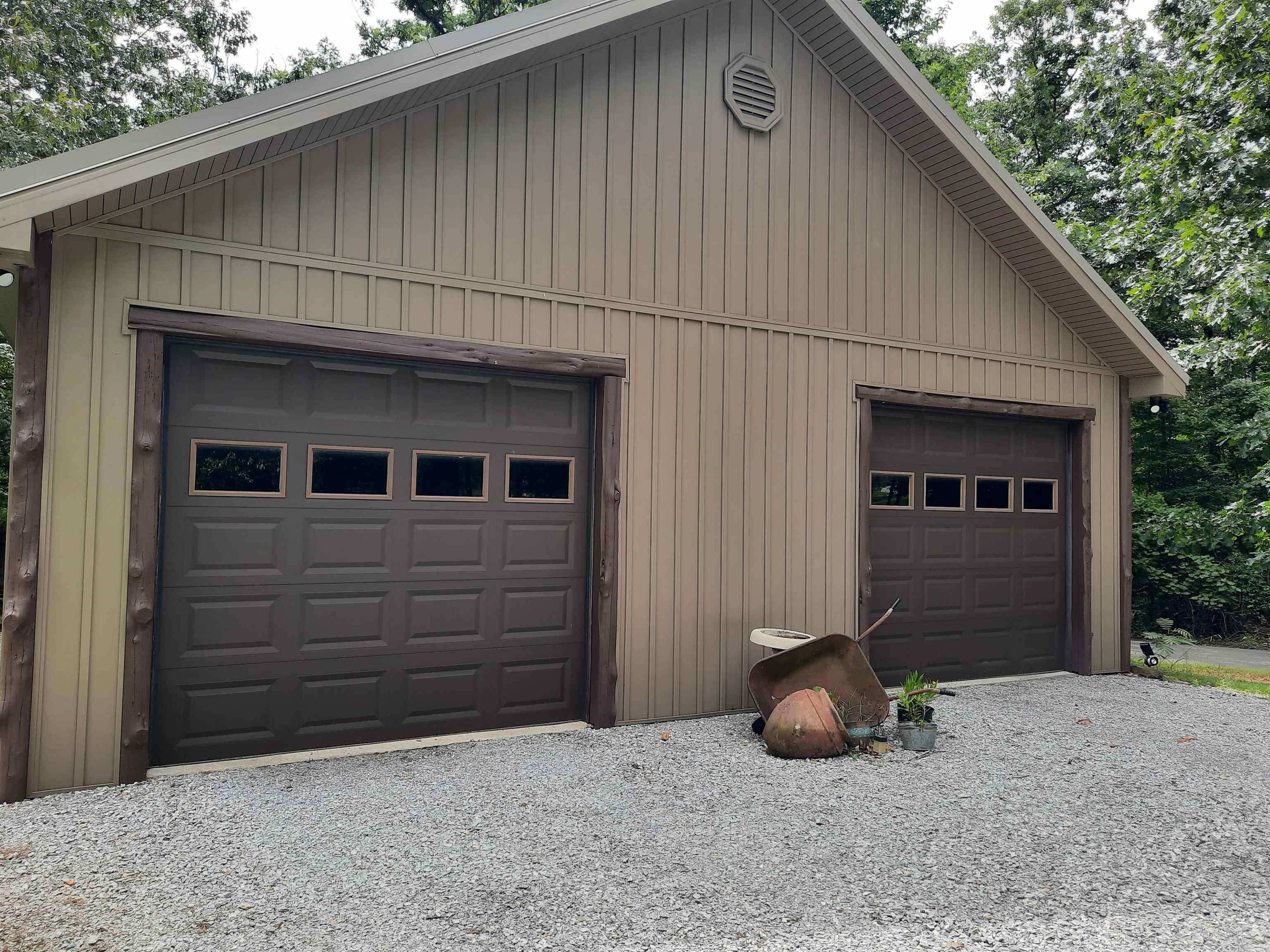 RIDGEVIEW SOUTH - Residential