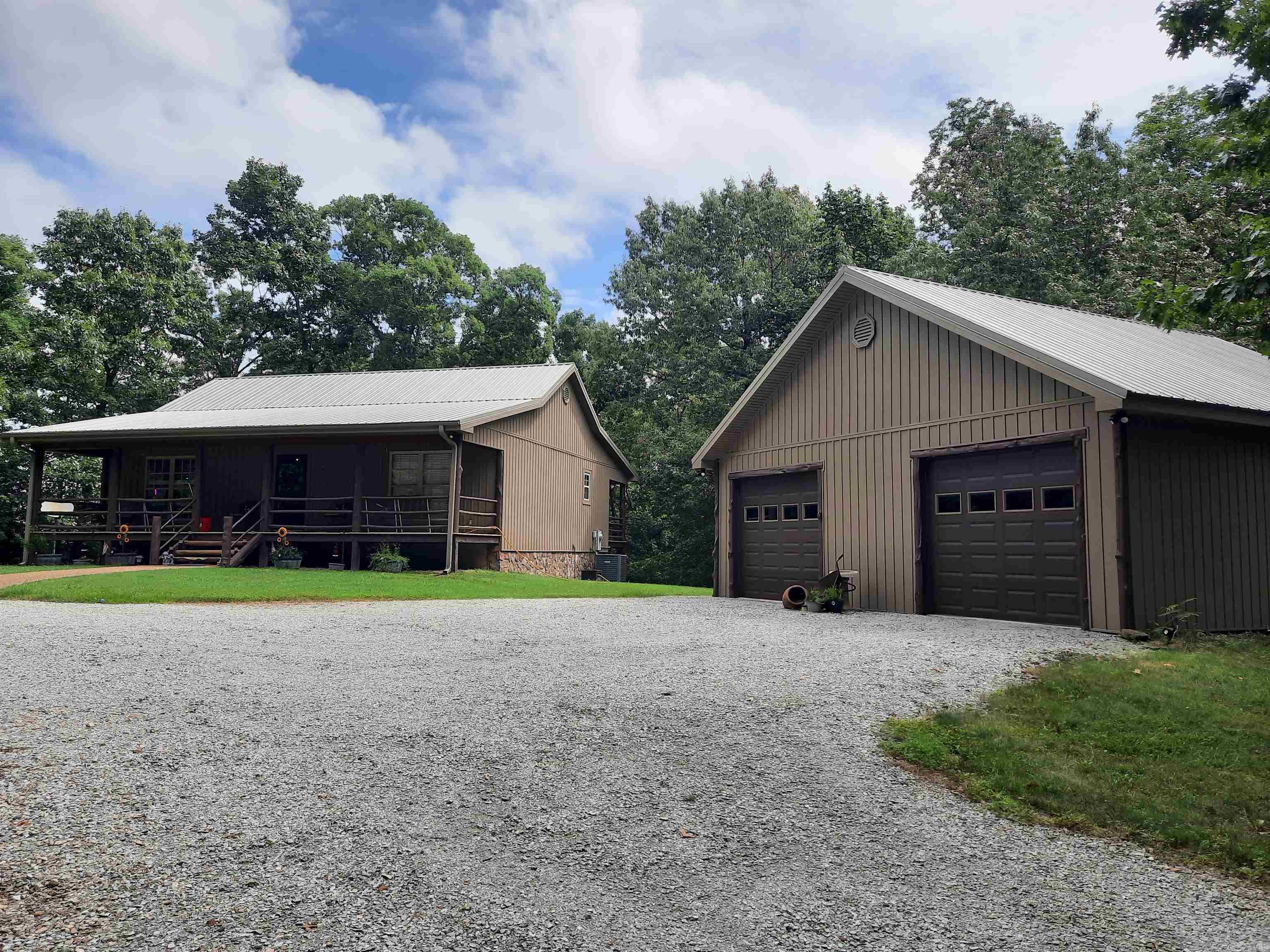 RIDGEVIEW SOUTH - Residential