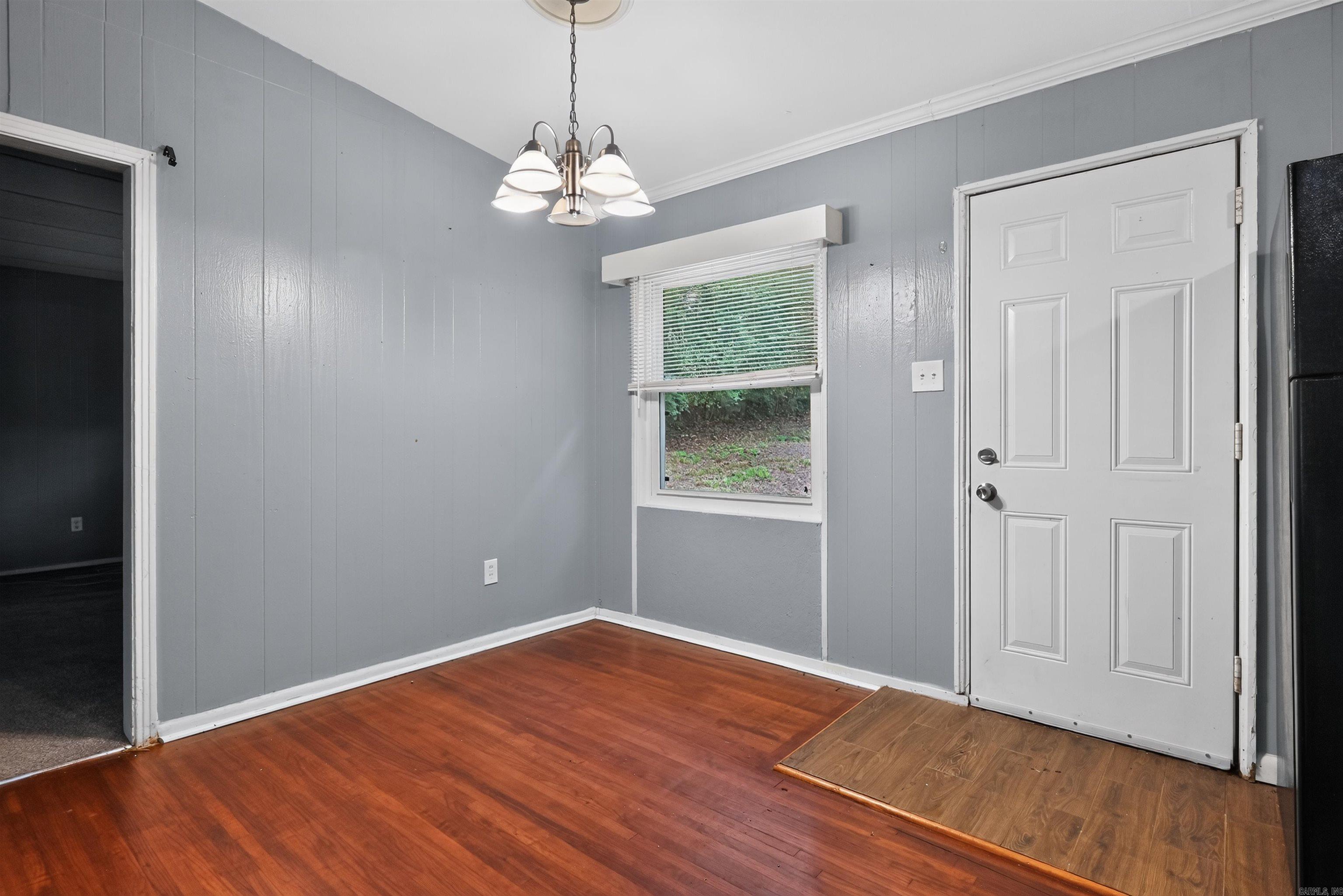 MEADOWCLIFF - Residential