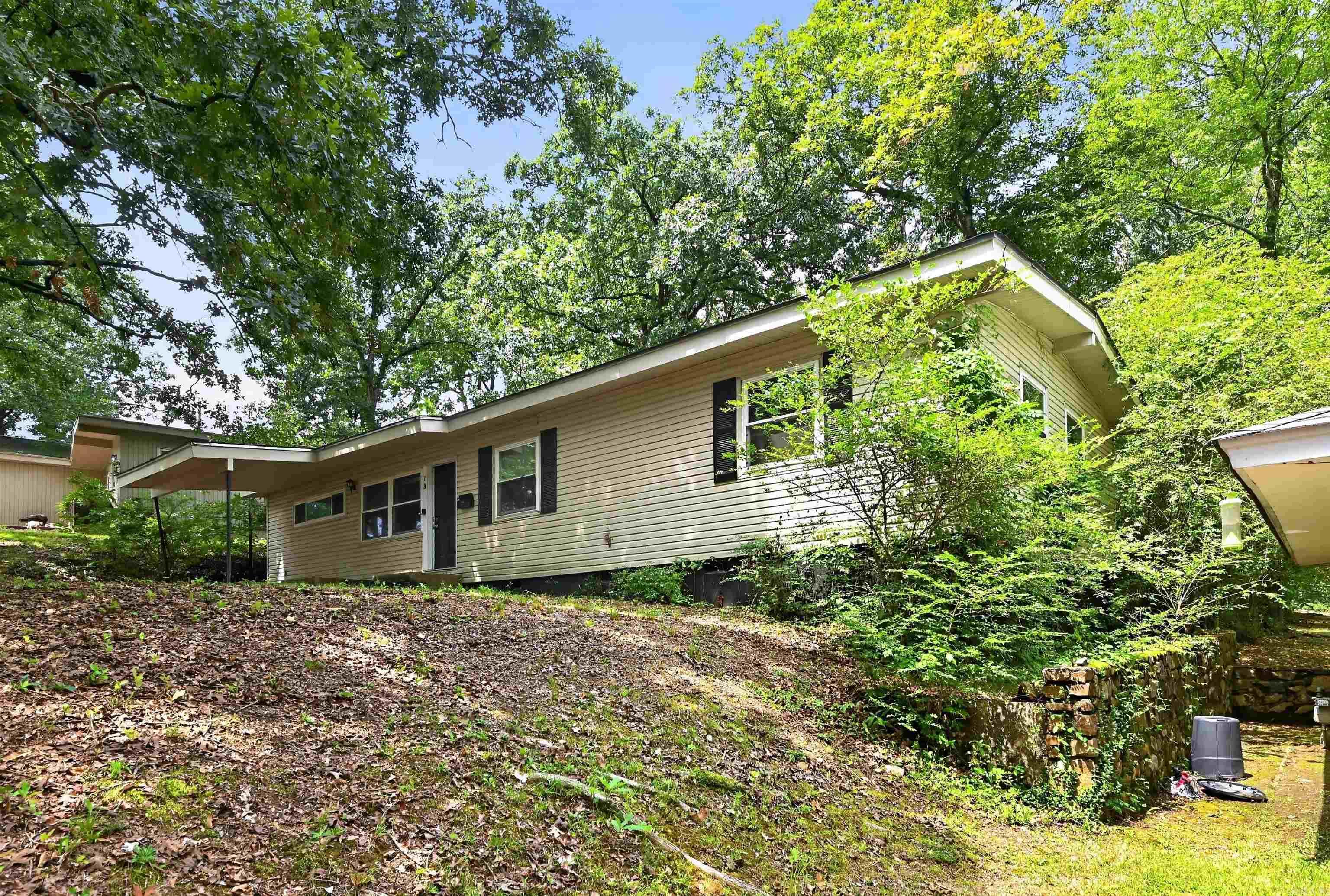 MEADOWCLIFF - Residential