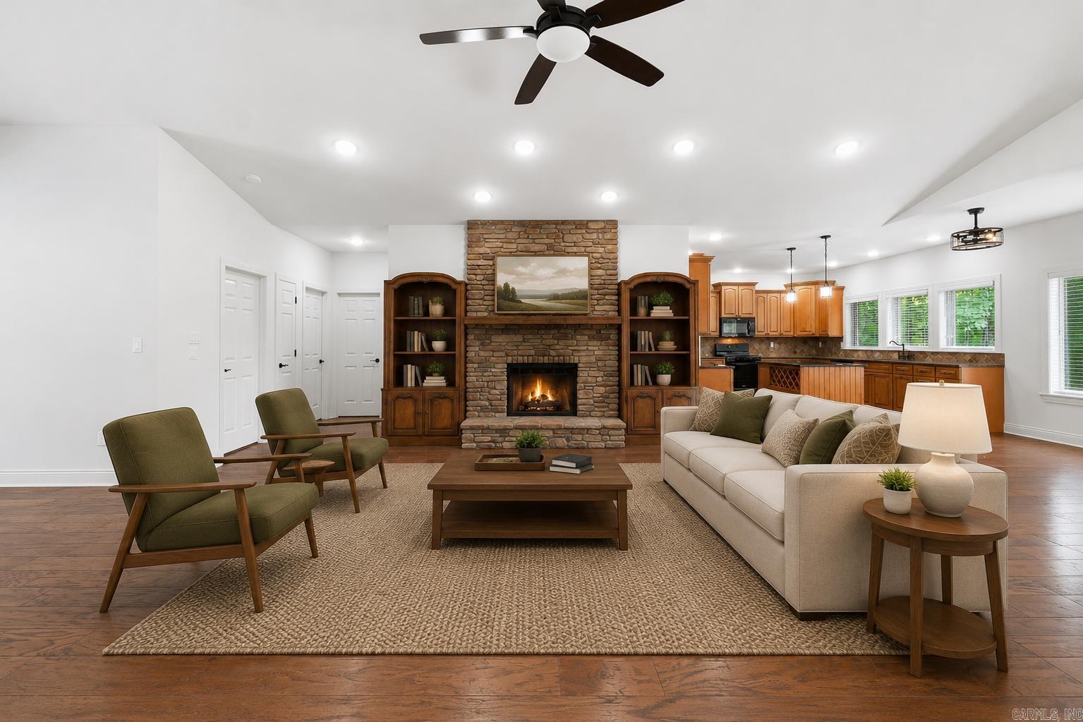 MOUNTAIN RANCH - Residential