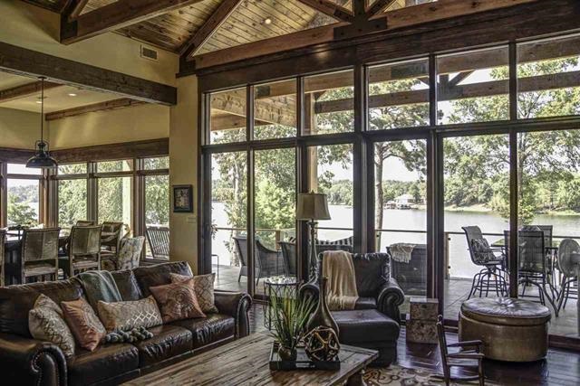 Oak Shores Estates - Residential