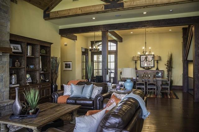 Oak Shores Estates - Residential