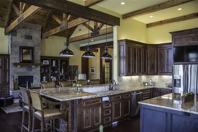 Oak Shores Estates - Residential