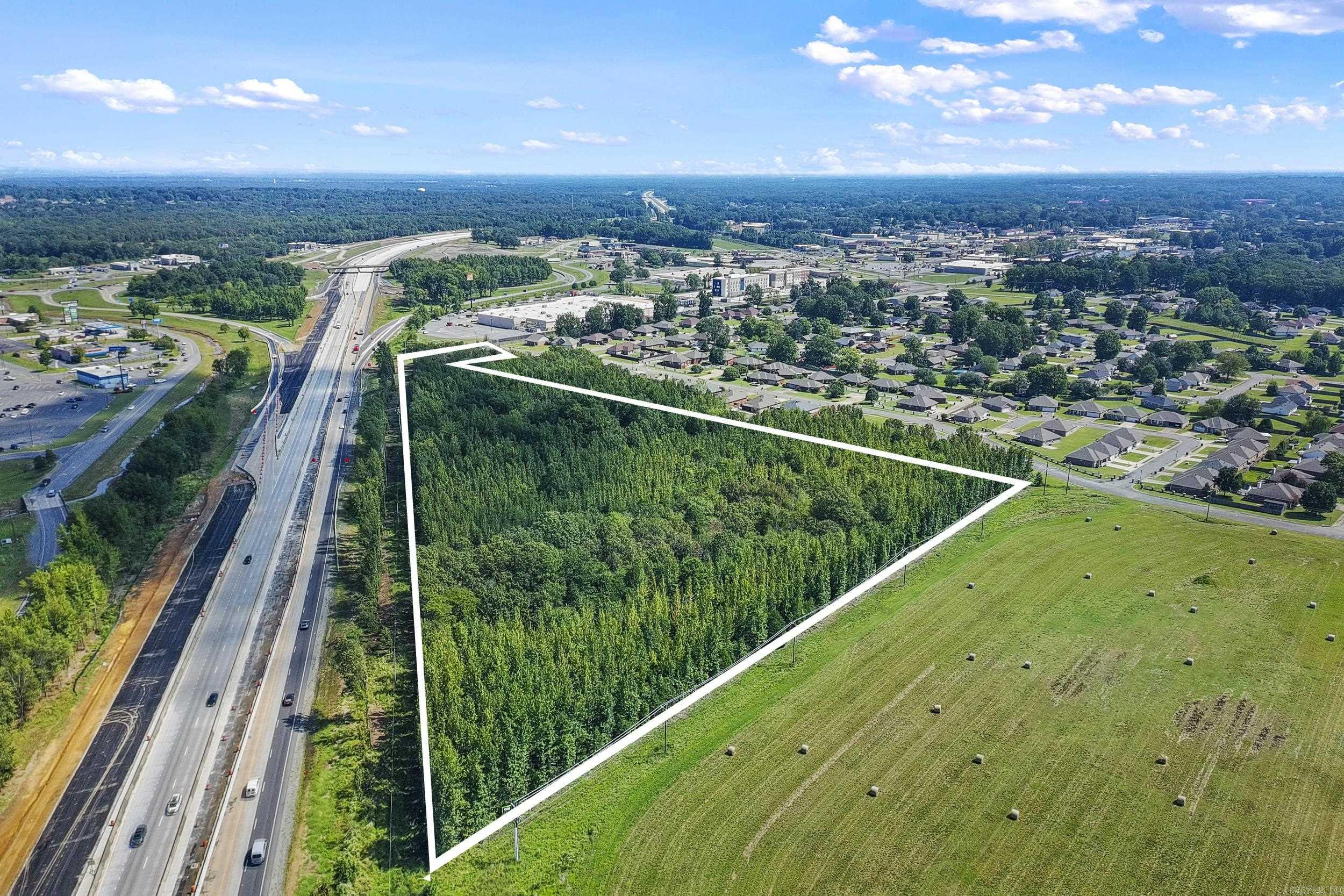 Development Site offers an opportunity for up to 100 Town Homes, and/or Senior Living Community! Located in an area of commercial explosive growth, this 15.27 acre parcel provides quick, easy access to Interstate 57, nearby shopping and entertainment options! Established nearby is the Westhaven Place, a gated Senior Living Neighborhood, for ages 55+. This premier site is ready for development!