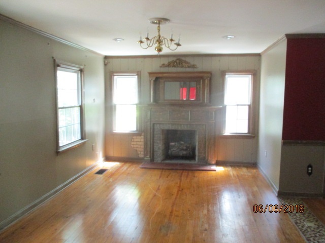 CREST VIEW - Residential