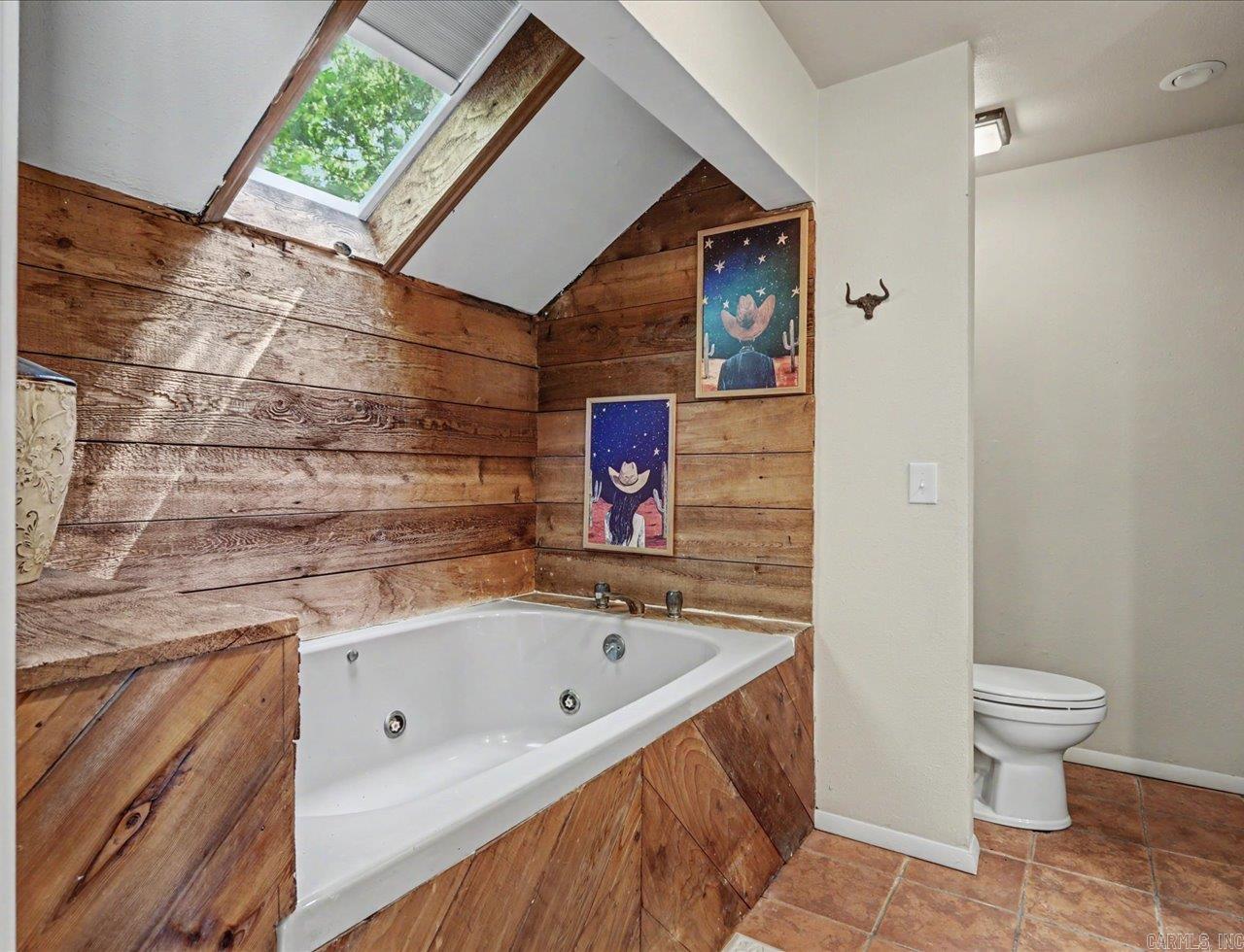CEDARWOOD COMMECIAL PARK - Residential