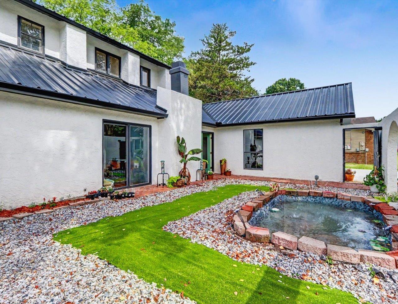 CEDARWOOD COMMECIAL PARK - Residential