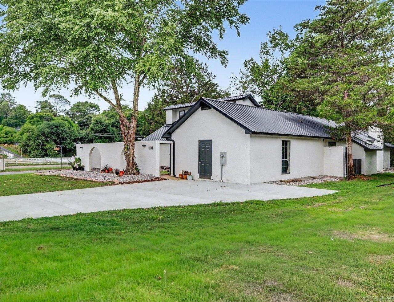 CEDARWOOD COMMECIAL PARK - Residential