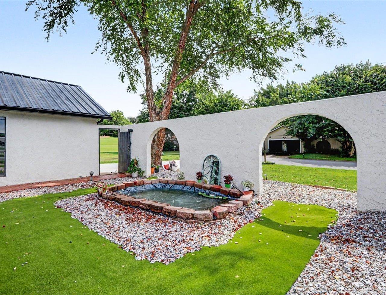 CEDARWOOD COMMECIAL PARK - Residential