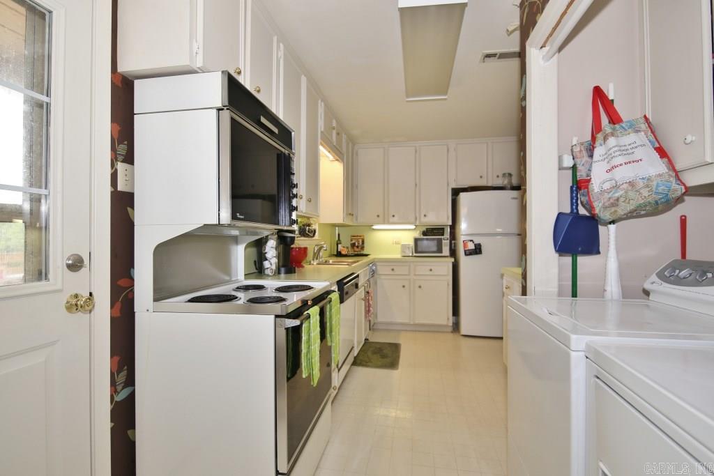 Pine Wood Hill - Residential