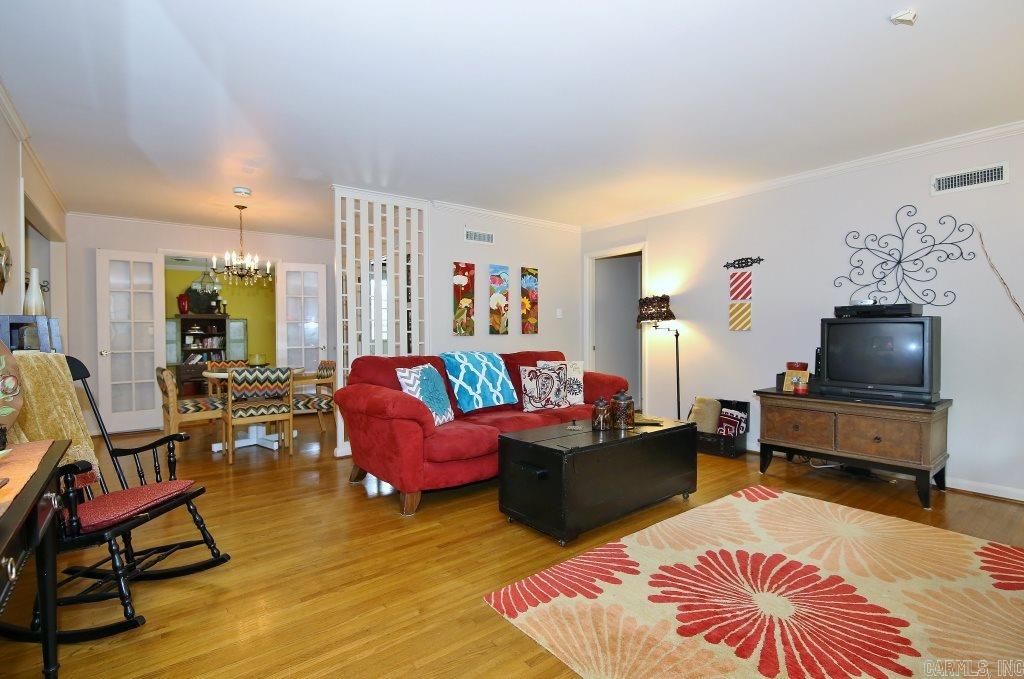 Pine Wood Hill - Residential